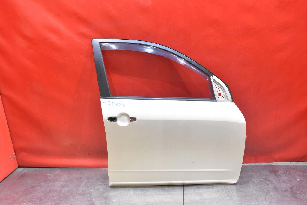 door right front front 4R4 TOYOTA RAV-4 3 III LONG 05-08
