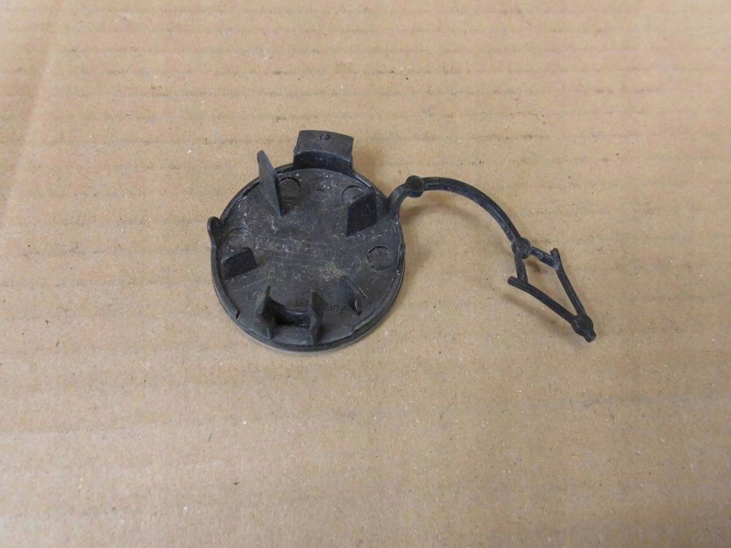 Volkswagen Golf VII 2017-2020 LIFT towing hook cap of a bumper front front