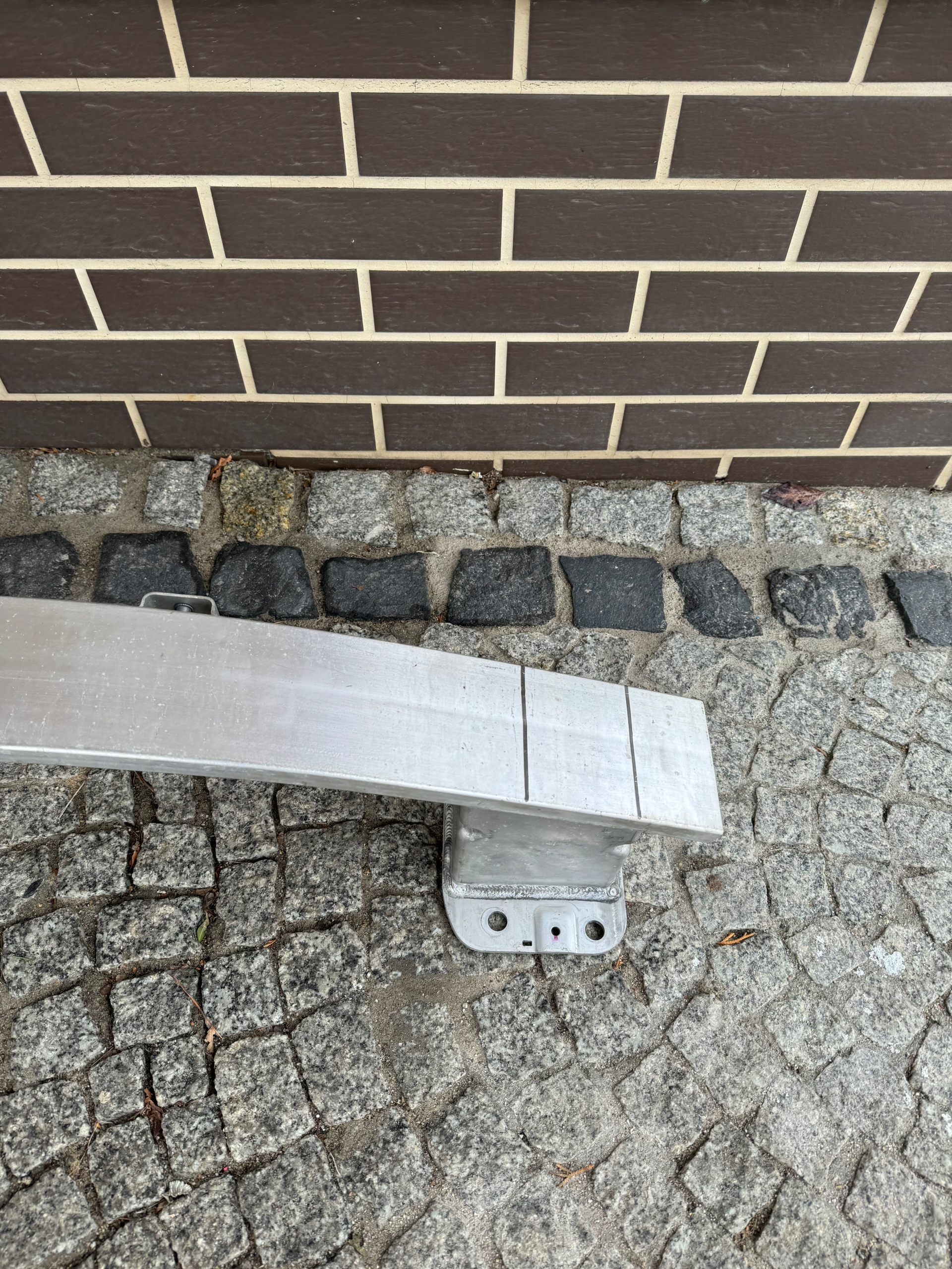 126d1ddc47f3993046a0cf42023a