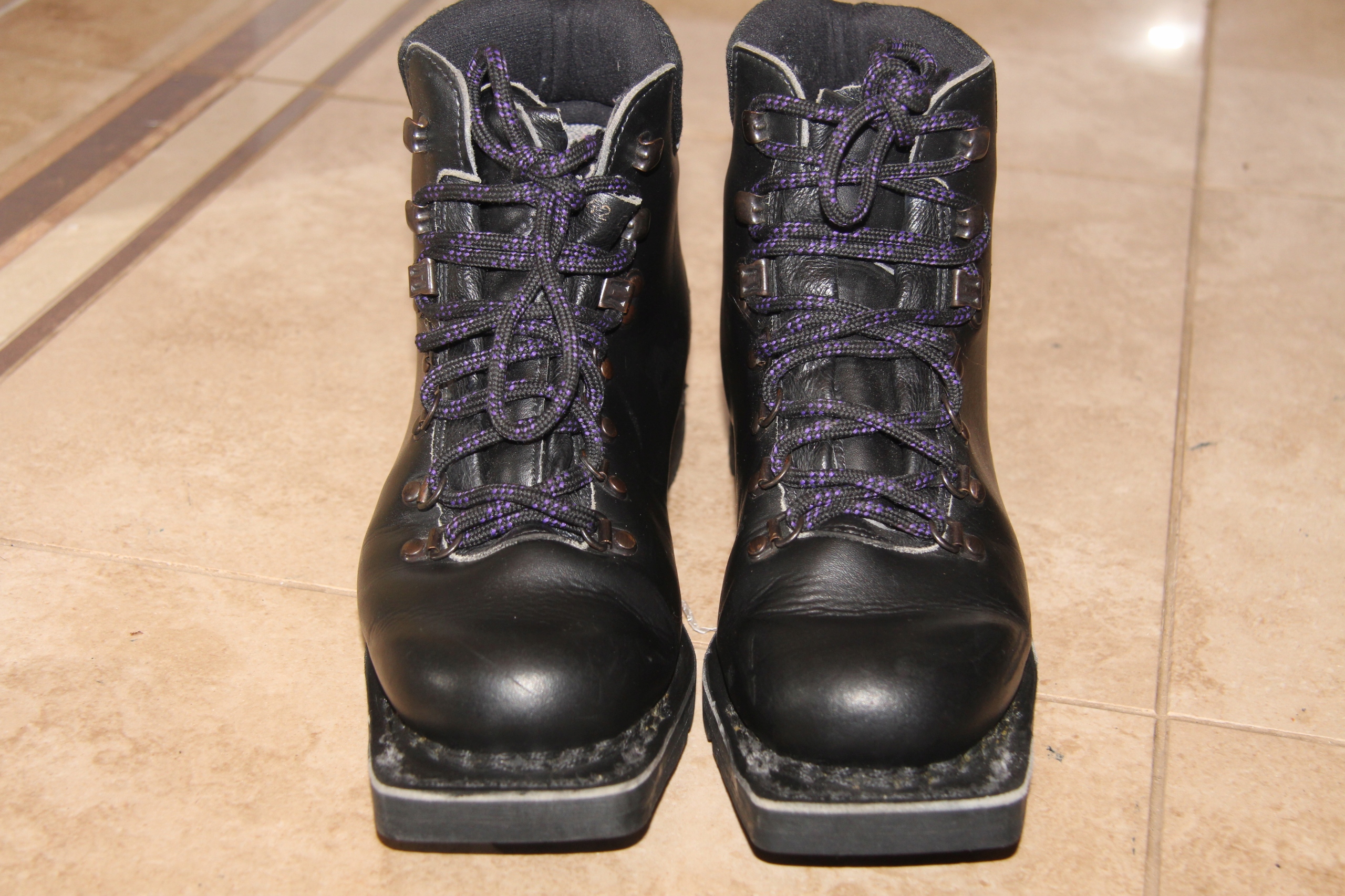 MOUNT GRAPPA 75MM - ROZ.39/25,5CM - SKÓRA-VIBRAM Rozmiar 39