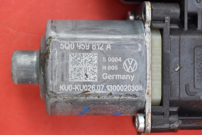 window regulator right rear part 5E0839462 SKODA OCTAVIA 3 III 12-20
