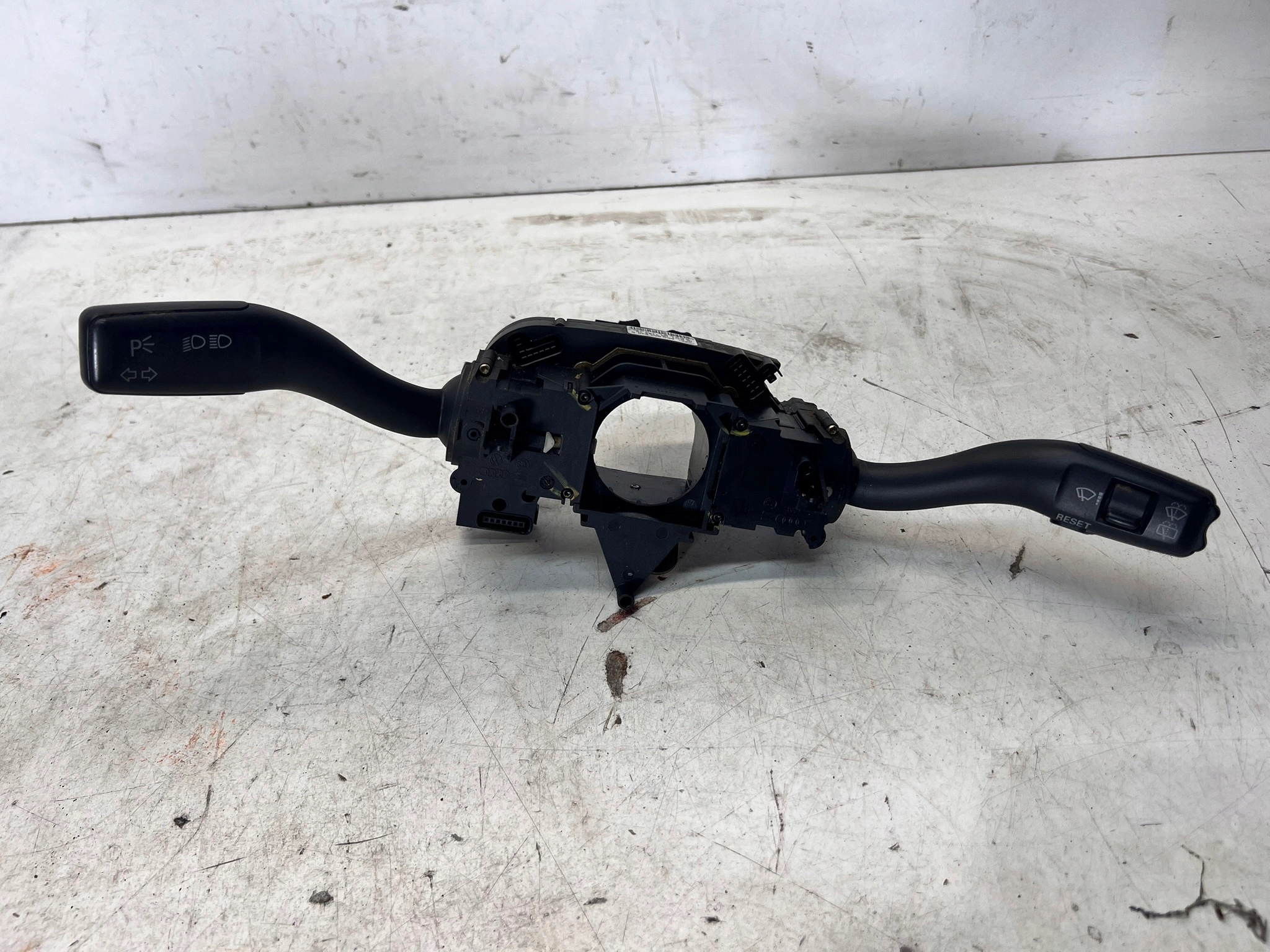 DEVIO LUCI TERGICRISTALLO TERGI AUDI A4 B7 8E0953549S 4E0953503C