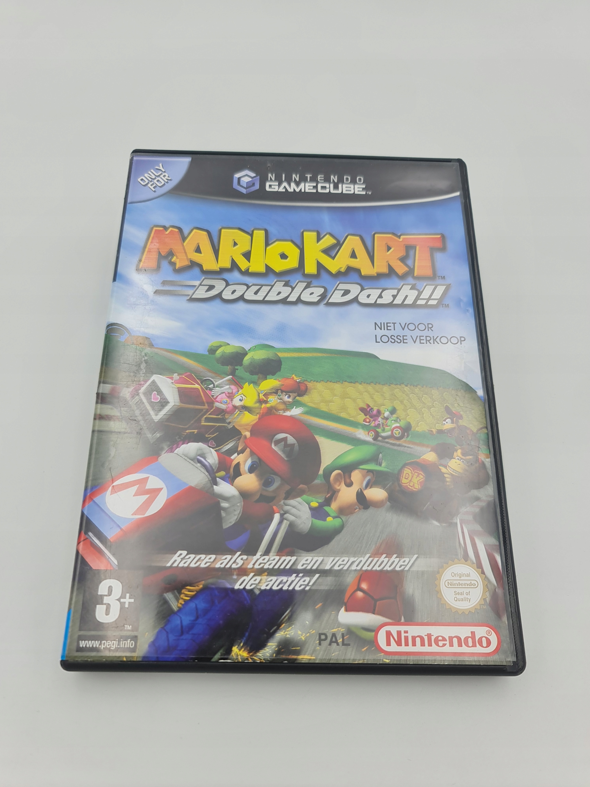 NINTENDO GAMECUBE MARIO KART DOUBLE DASH Tematyka gry akcji