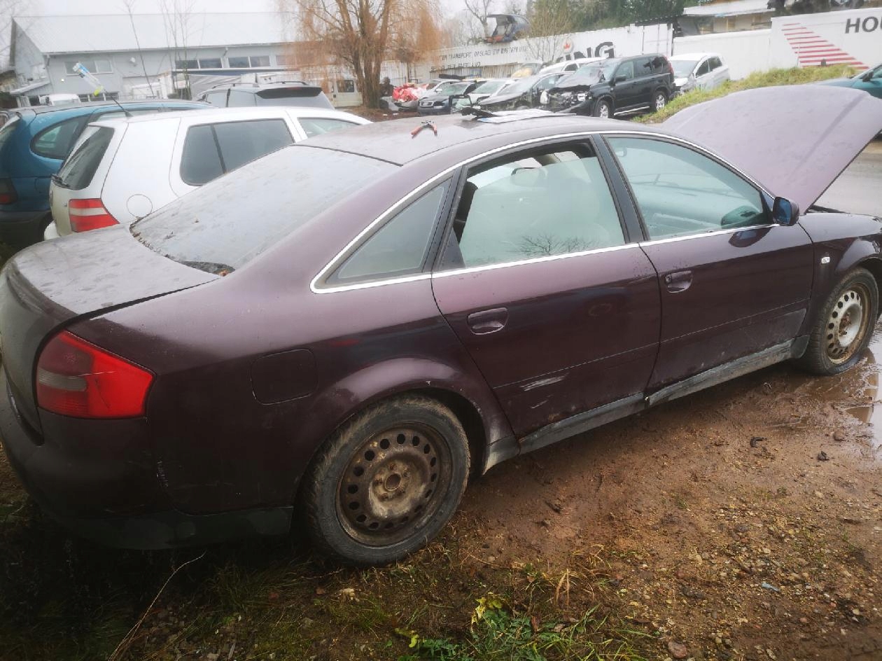 Audi A6 клапан EGR 2002 1.9л