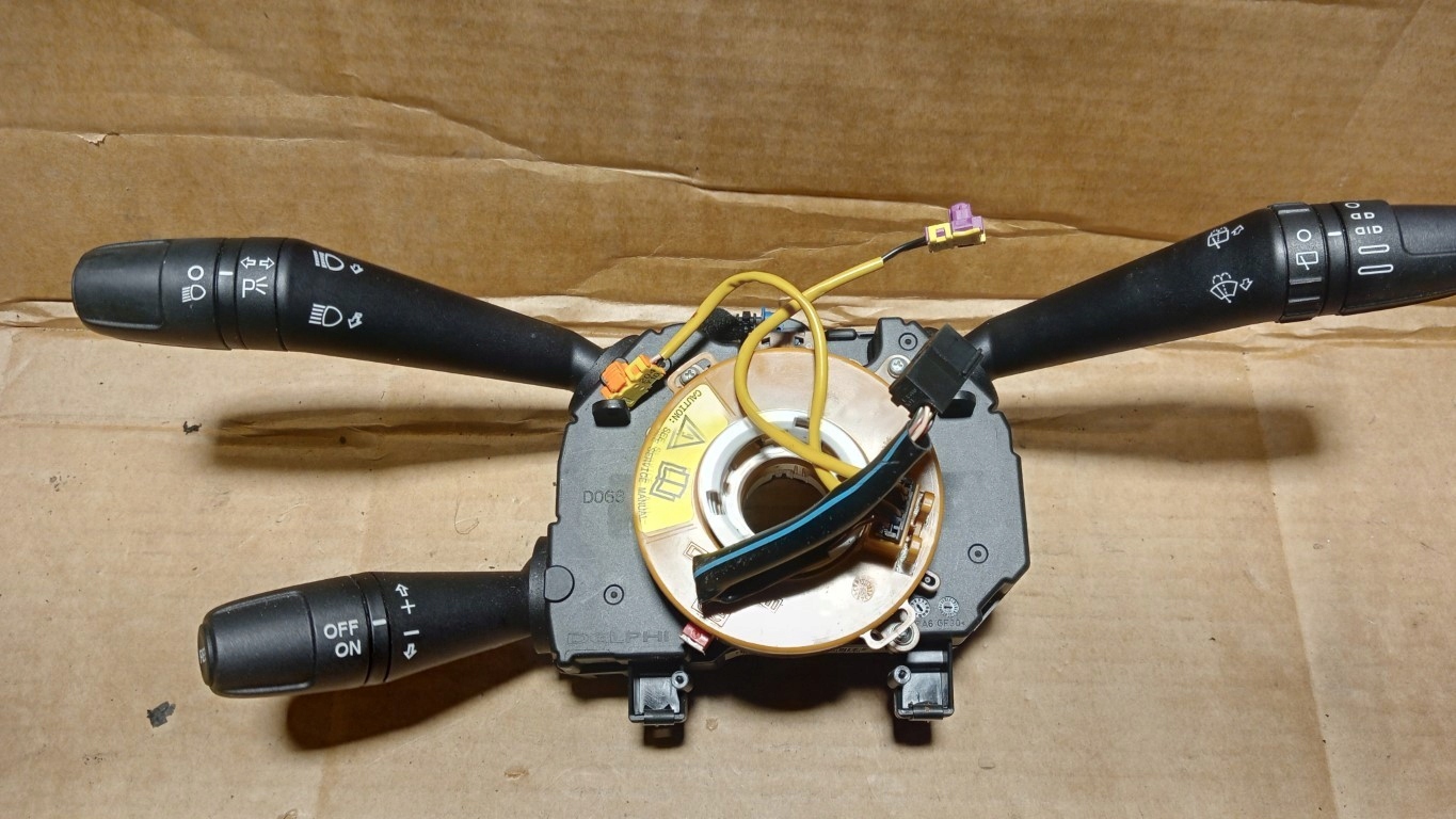 1 - ALFA GIULIETTA КОМБИНИРОВАННЫЙ ПЕРЕКЛЮЧАТЕЛЬ 1560905820