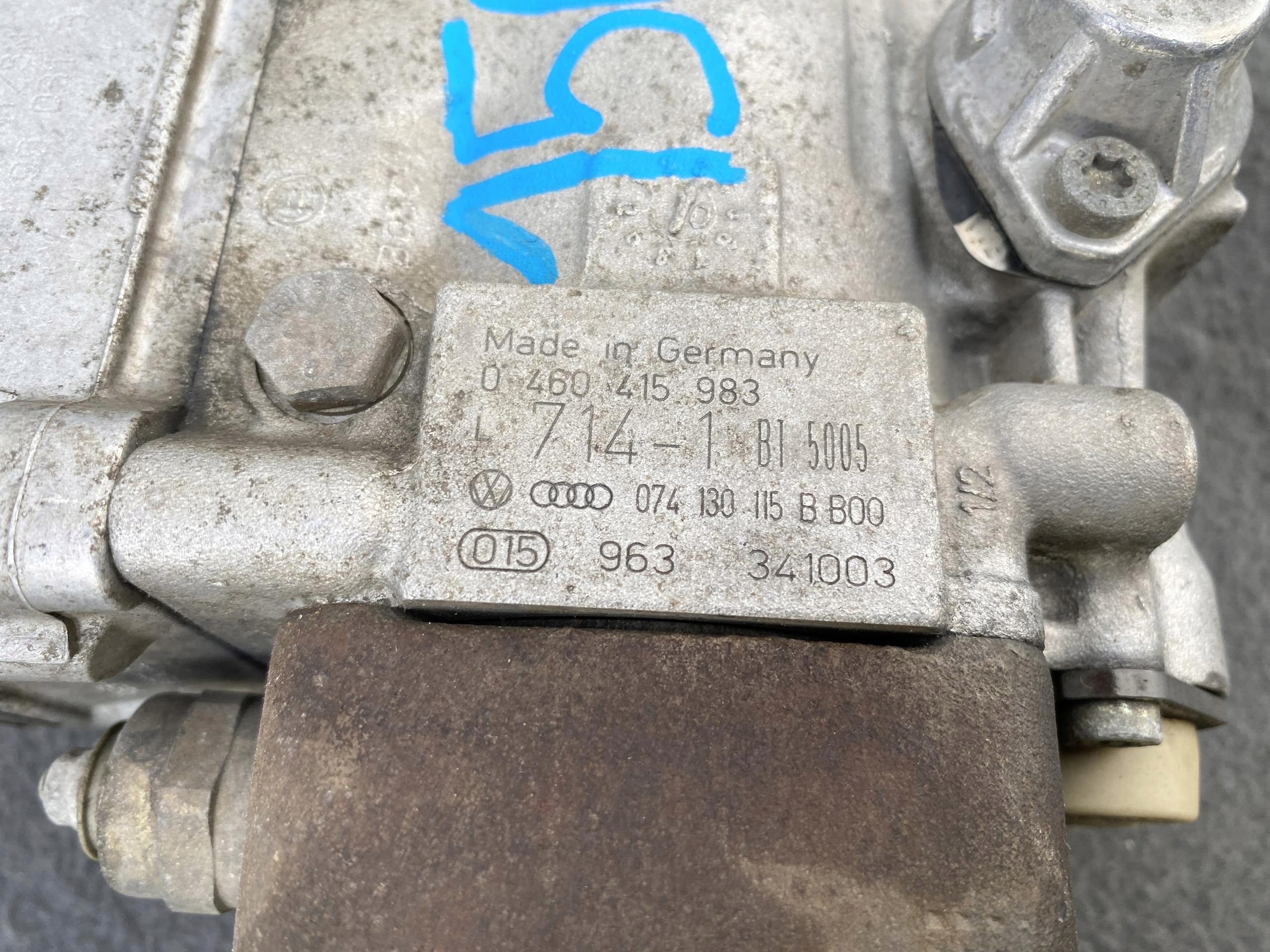 VW TRANSPORTER T4 LT 2.5 TDI 102 KM 99- Einspritzpumpe BOSCH 074130115B