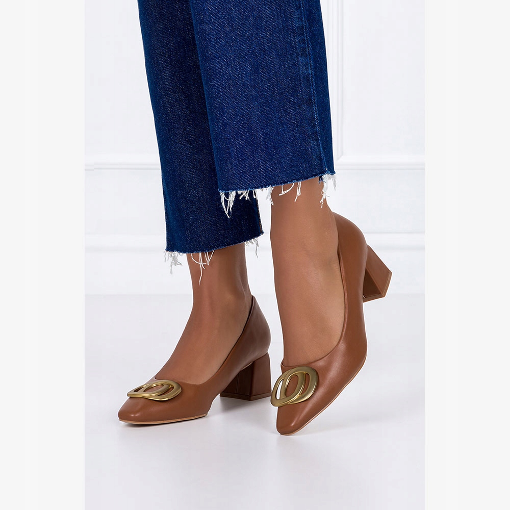 CZÓŁENKA DAMSKIE ZE SKÓRZANĄ WKŁADKĄ ZŁOTA OZDOBA WYGODNE BUTY NEW r 36 Płeć kobieta