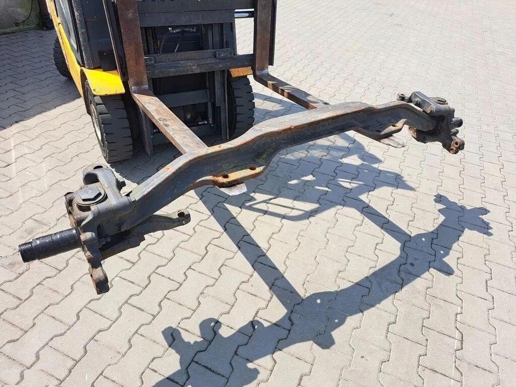 RENAULT GAMA T RANGE BELKA OŚ PRZEDNIA -RESOR