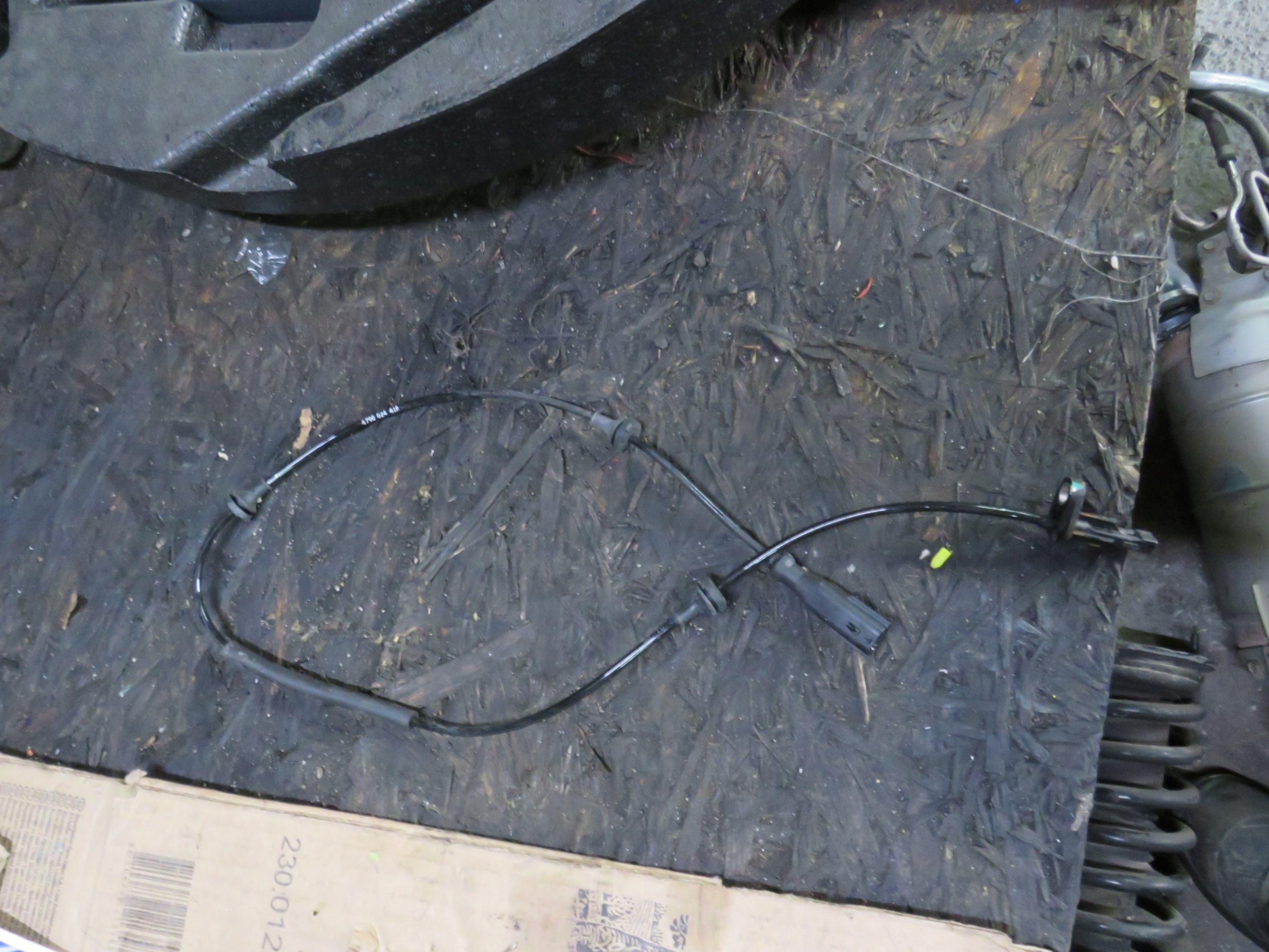 ДАТЧИК ABS 479002441R RENAULT