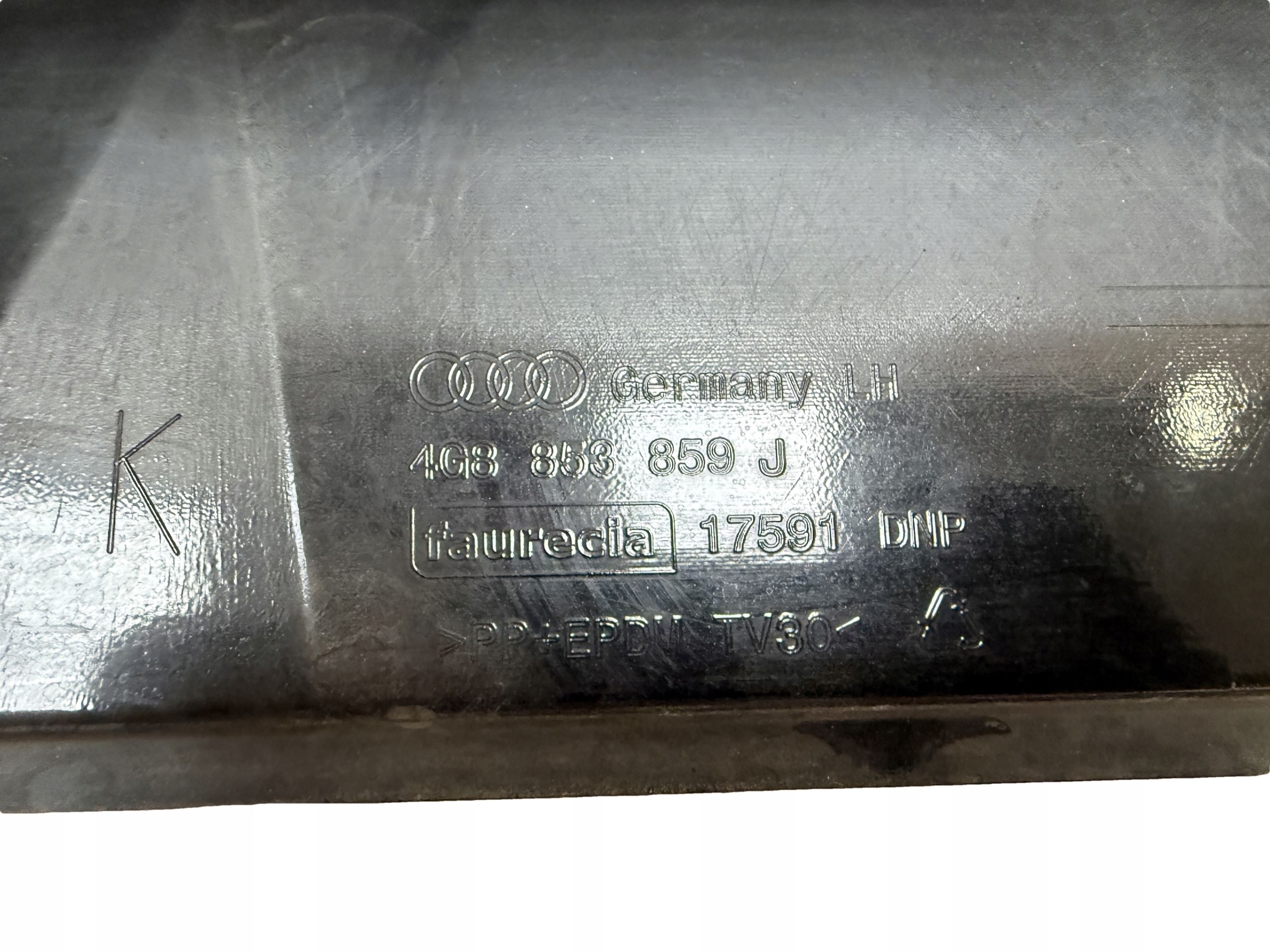 AUDI A7 4G LIFT SLINE moulding cap threshold left LY9T