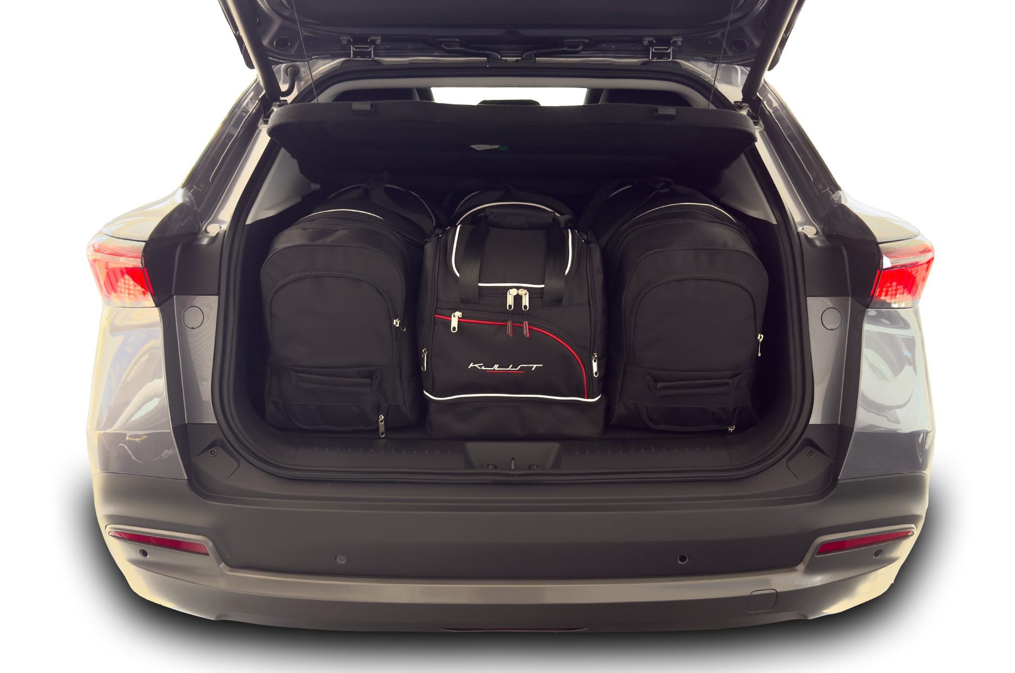 ZESTAW TOREB KJUST DO BAGAŻNIKA OMODA 5 HEV 2024+