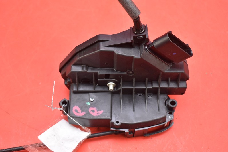 lock door right front front EU BM5A-A21812-BC FORD FOCUS MK3 11-15