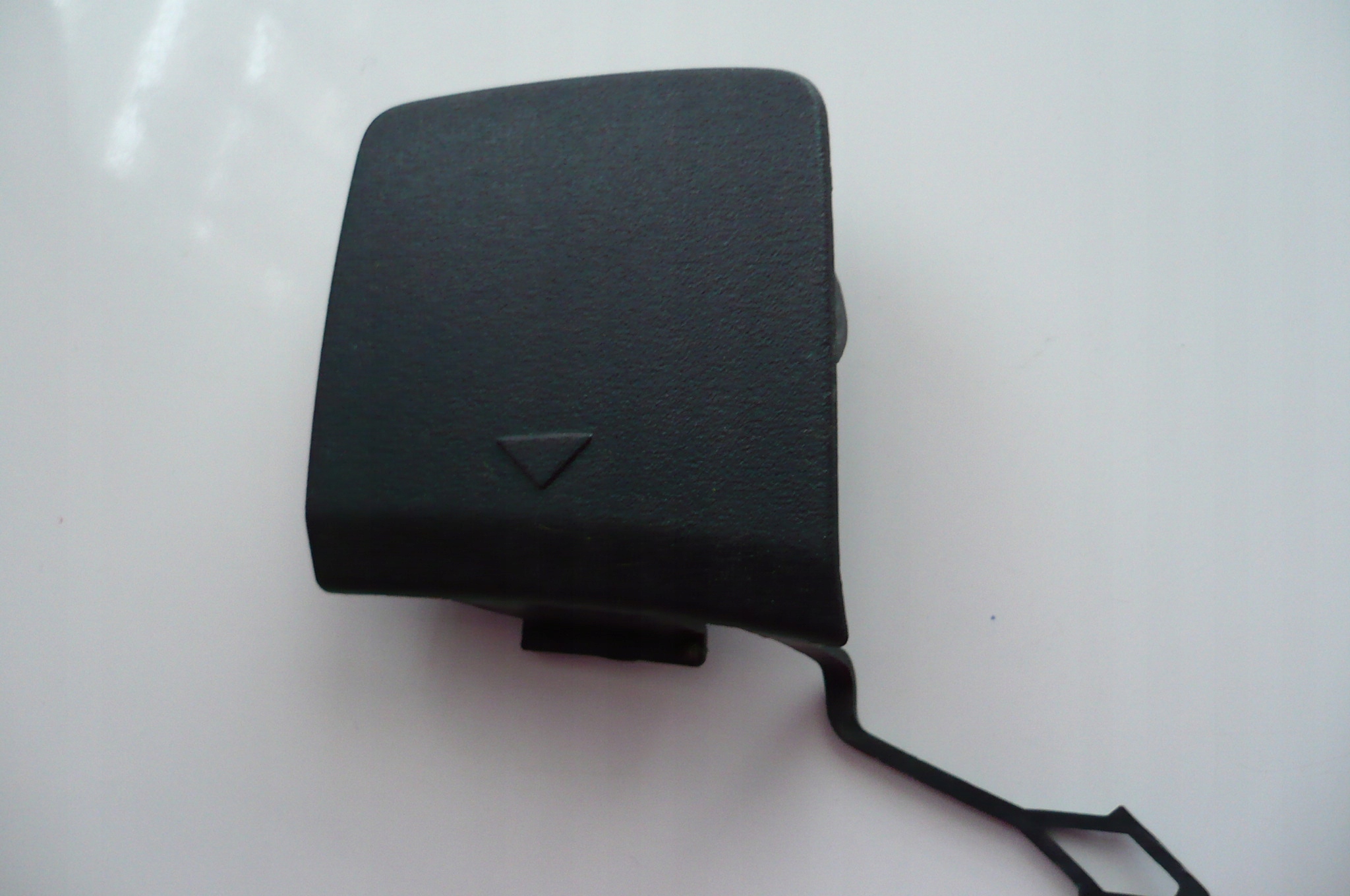 BMW X1 F48 towing hook cap bumper rear part