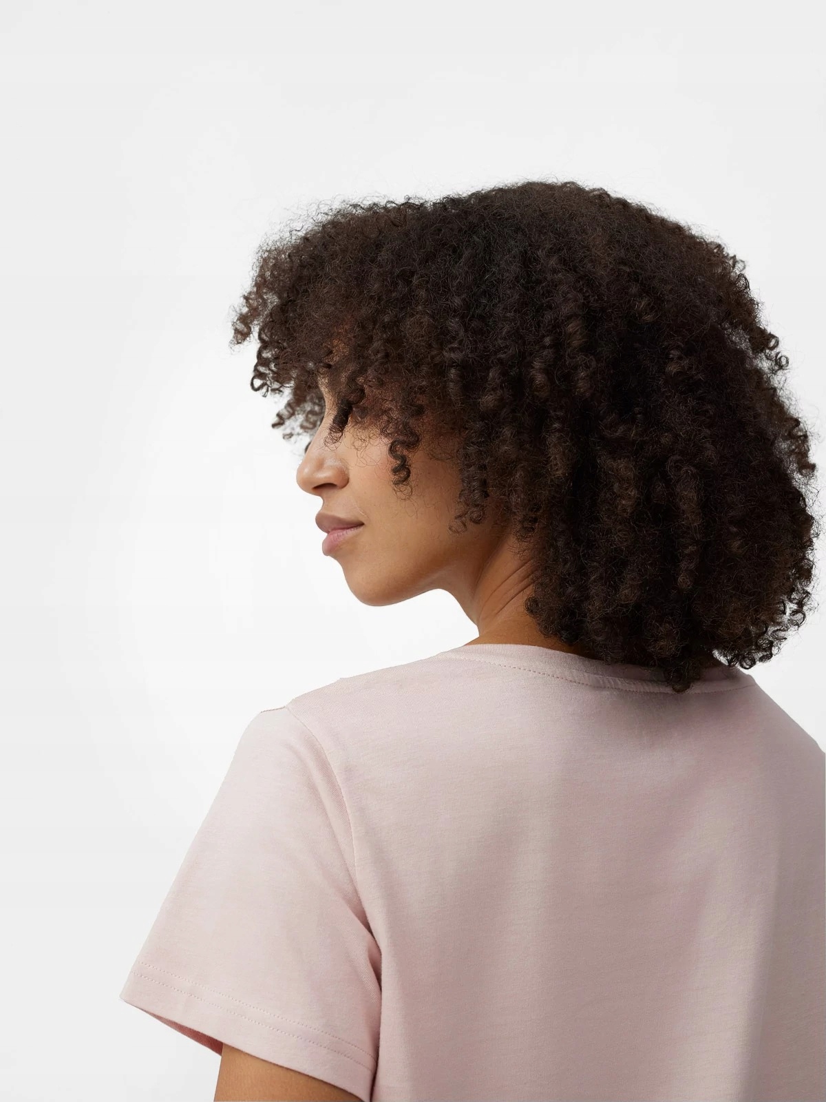 KOSZULKA DAMSKA 4F BAWEŁNIANA T-SHIRT SPORTOWY W SEREK DEKOLT V R L Kolekcja SPORTS HARMONY