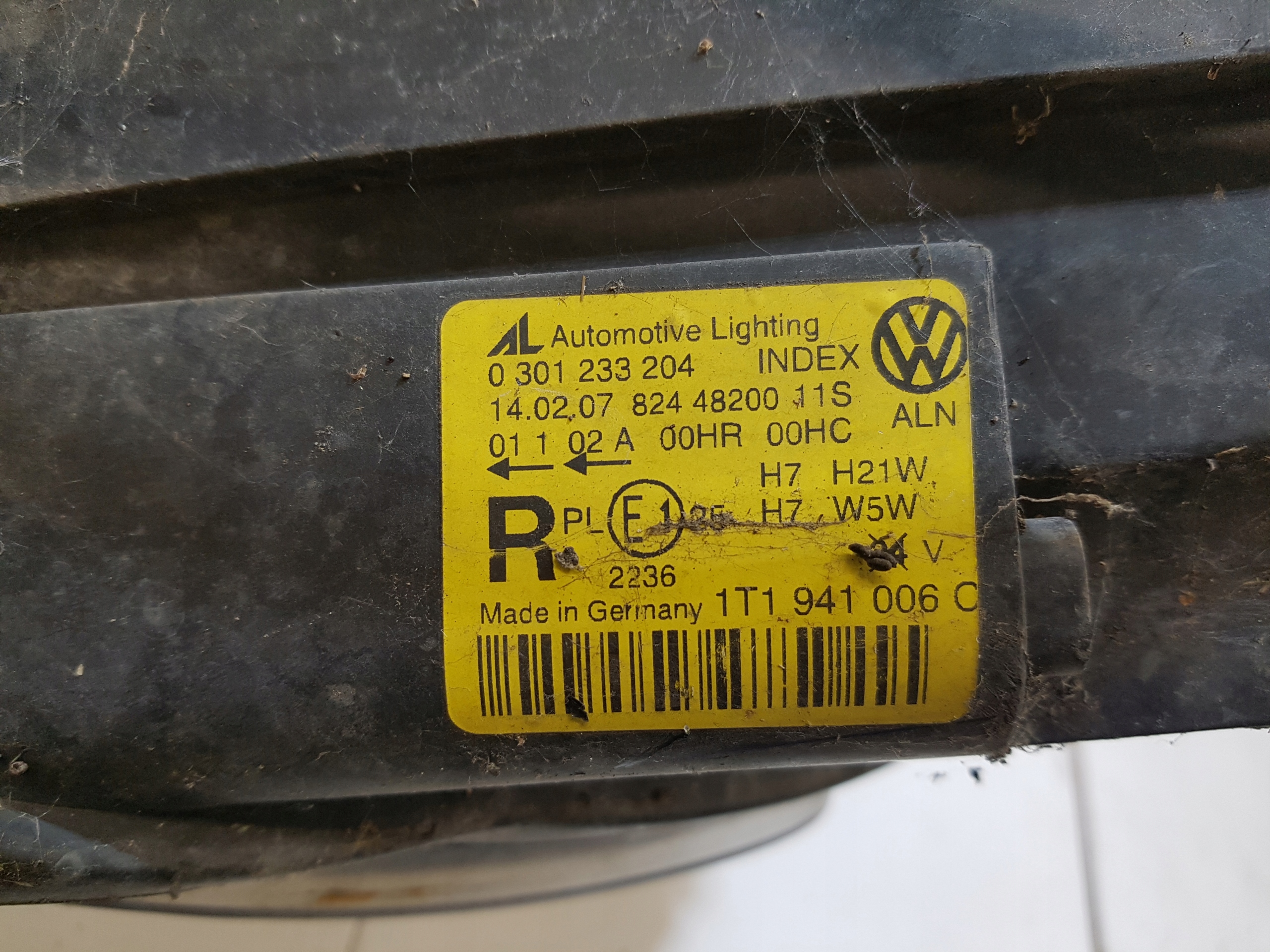 light right front VOLKSWAGEN TOURAN 1 LIFT