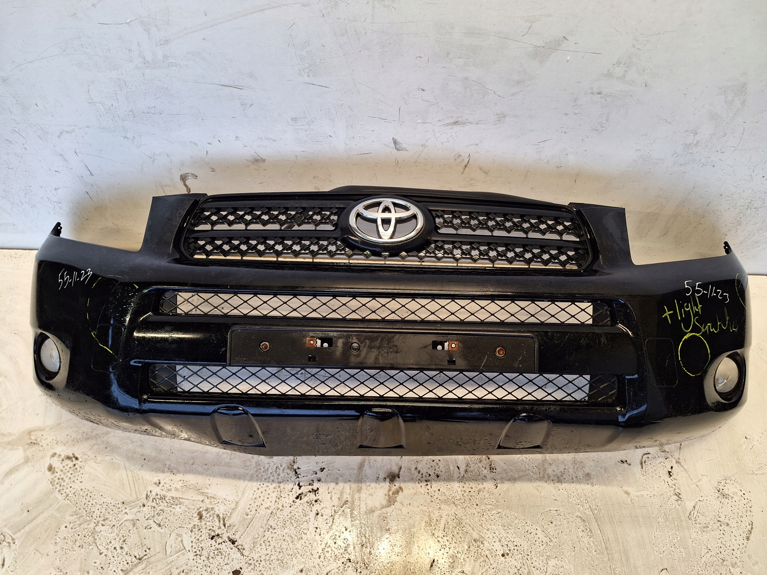 TOYOTA RAV4 III 06-09 bumper