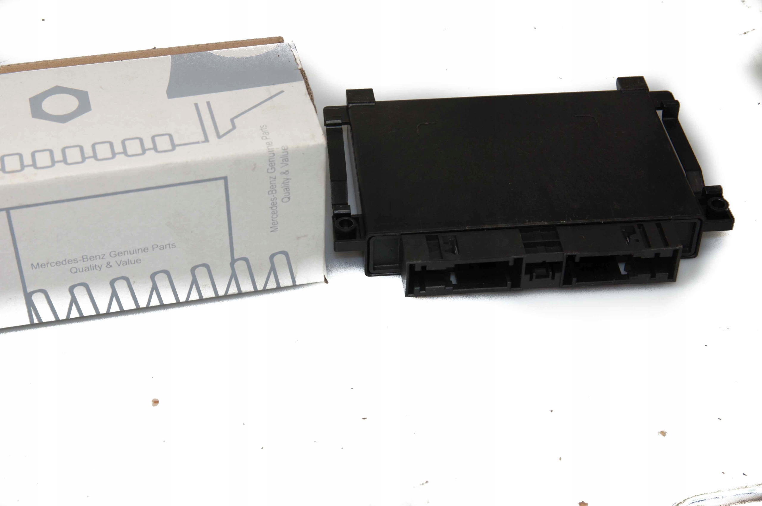 A0009016202 - Драйвер модуль помощник A2059001136 MERCEDES новый