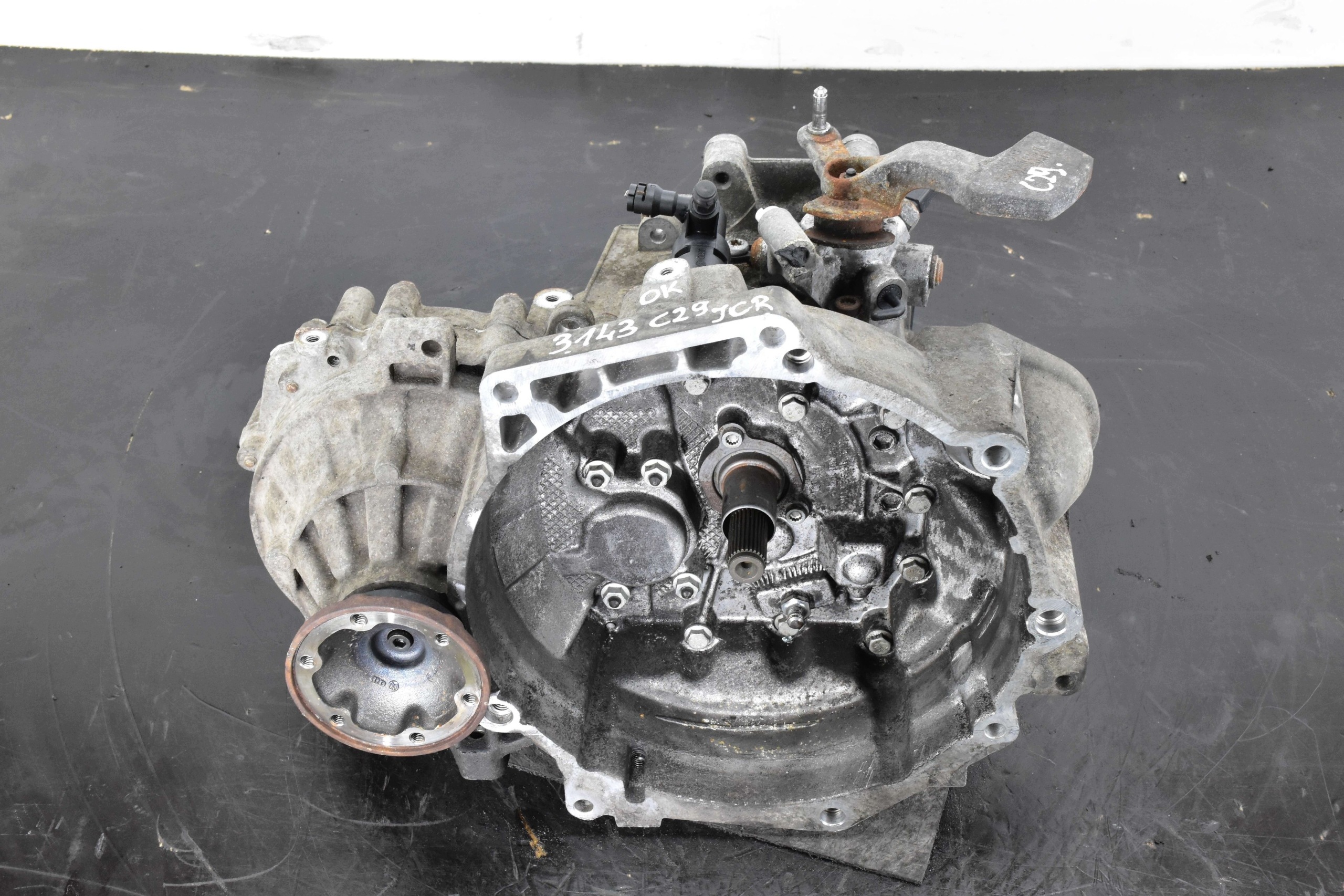 Getriebe GOLF V OCTAVIA II LEON II AUDI A3 8P JETTA 1.9 TDI JCR