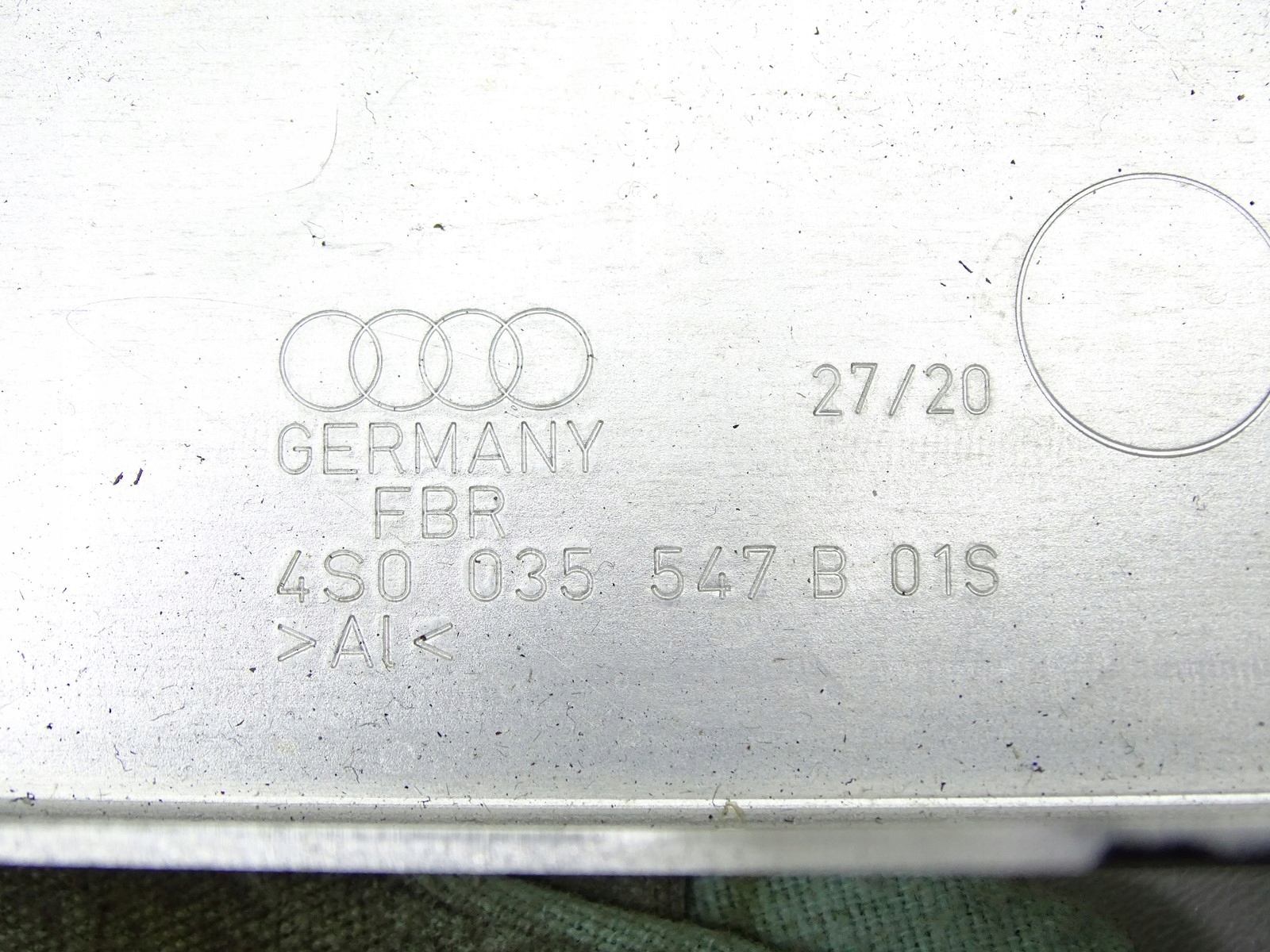 Poignée Support plaque Support STEROWNIKOW AUDI R8 4S 16- EU 4S0035547B