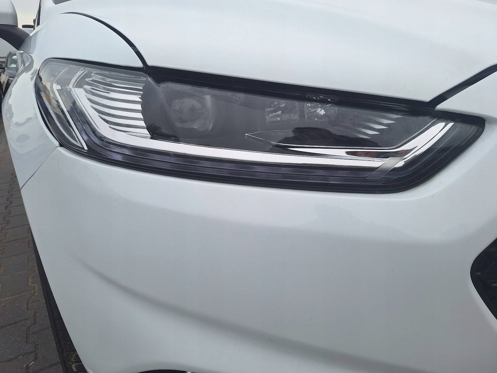 complete front bonnet bumper FORD MONDEO MK5 FD FROZEN WHITE 235168