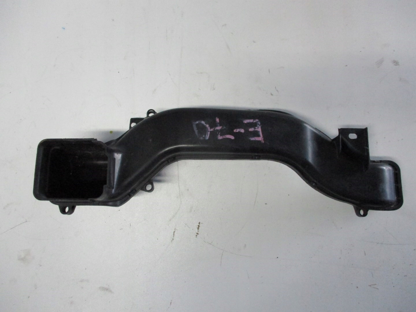 intake air BMW X5 E70 9129316