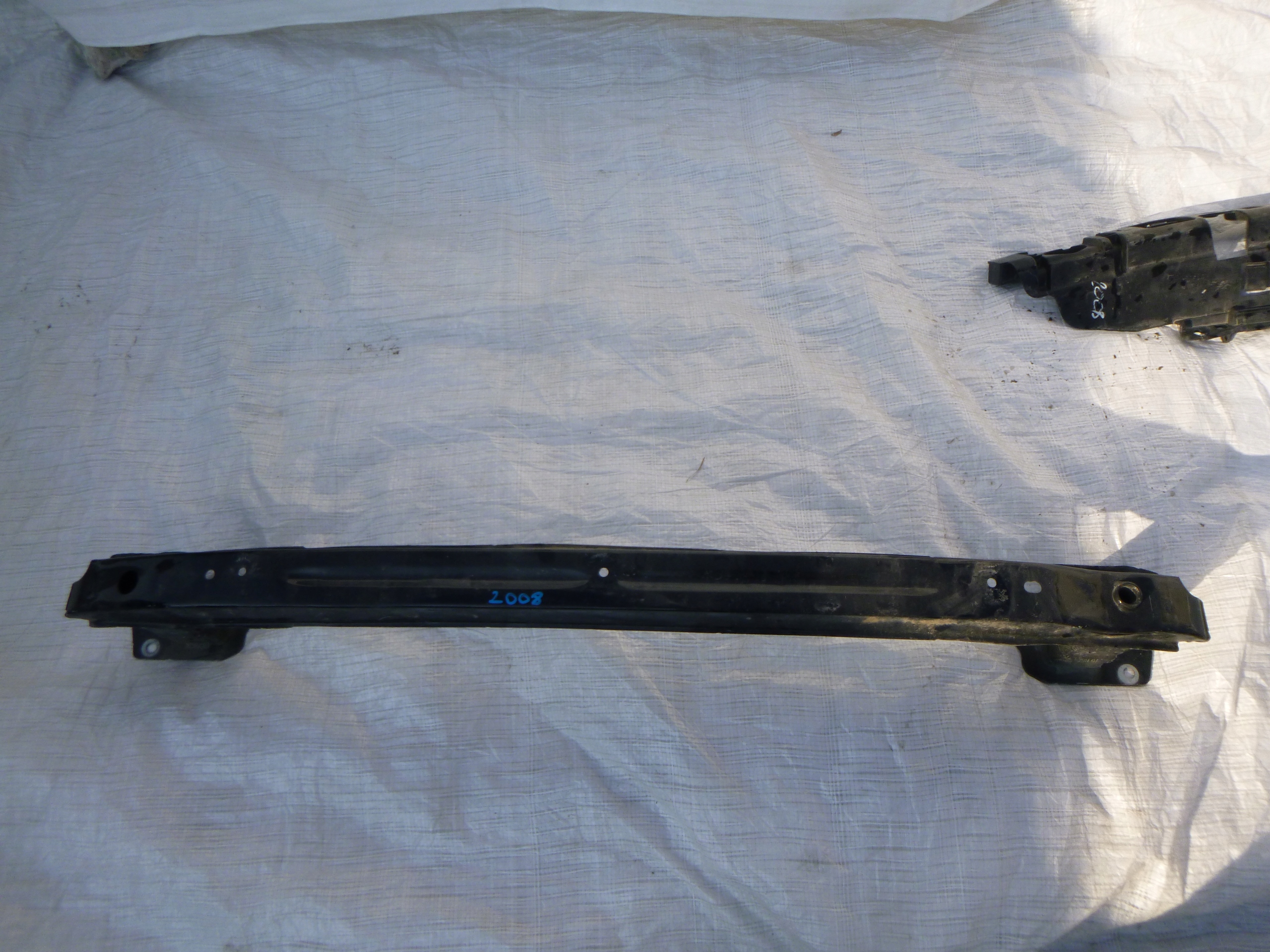 BELKA TYŁ WZMOCNIENIE PEUGEOT 2008