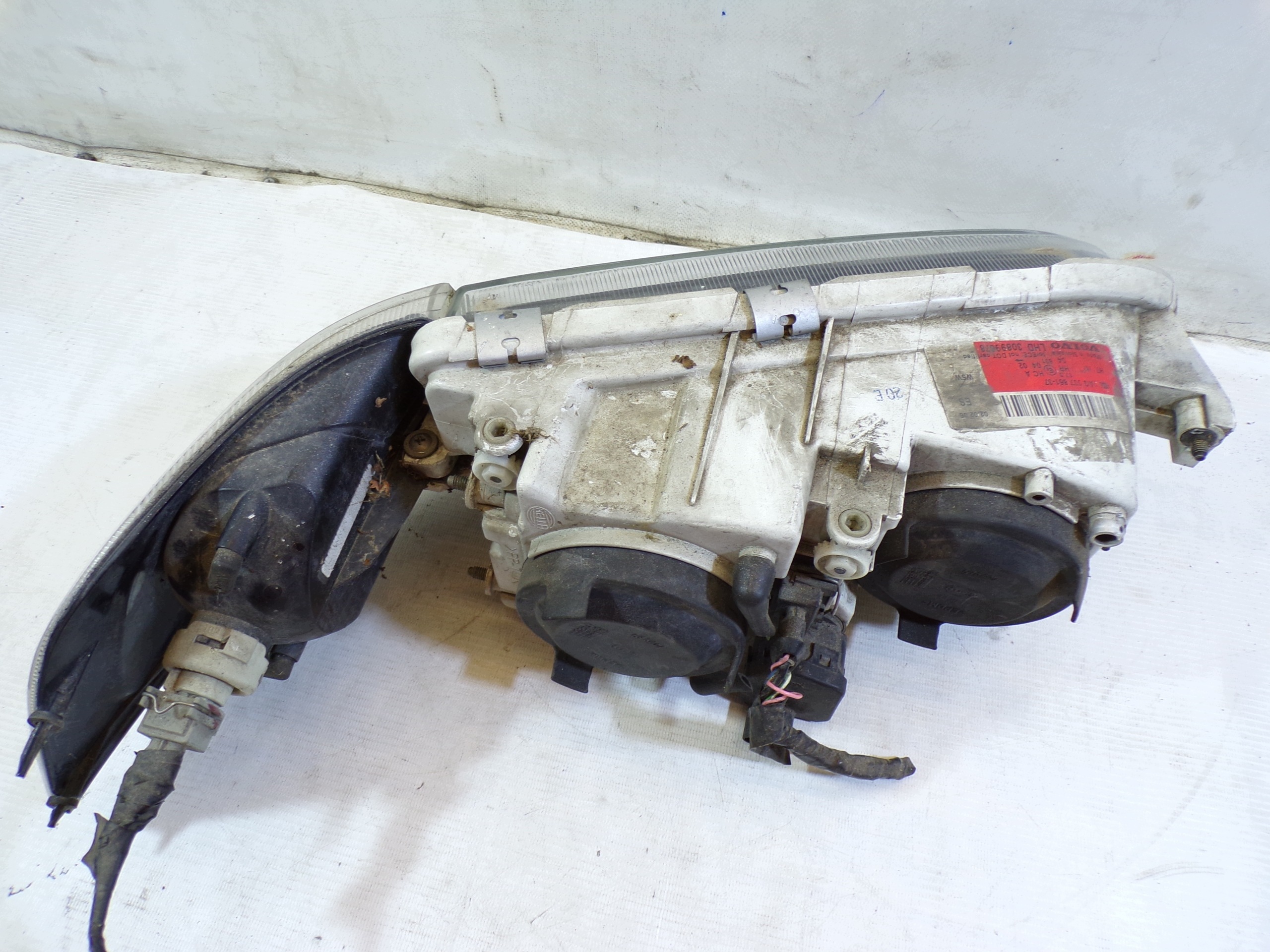 light front front left VOLVO V40 1 and S40 (K1)