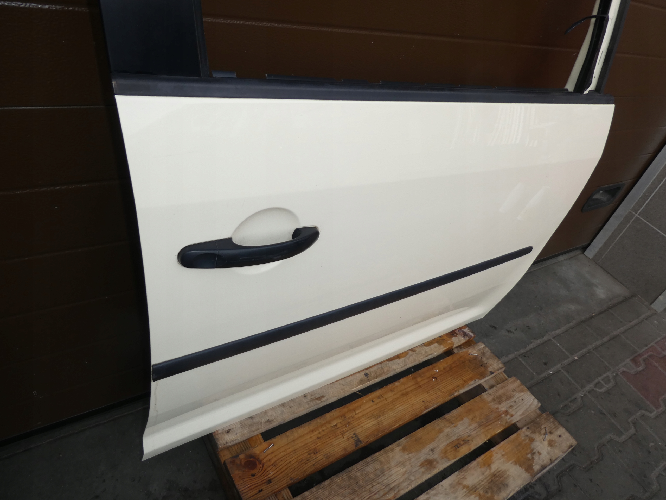 VW TOURAN LIFT front right door