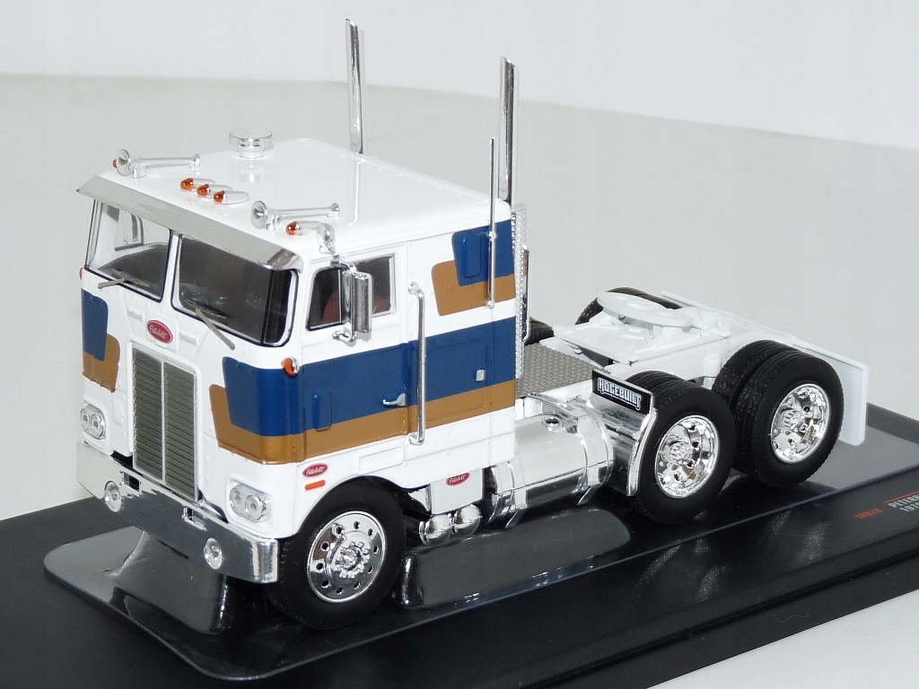 Peterbilt 352 H (1979) 1:43 Ixo TR078