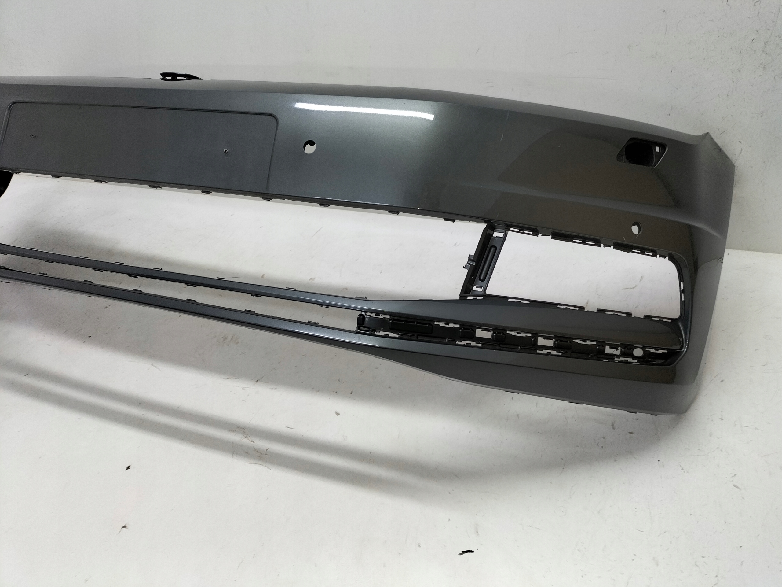 Frontstoßstange vorne VW TOURAN III 15