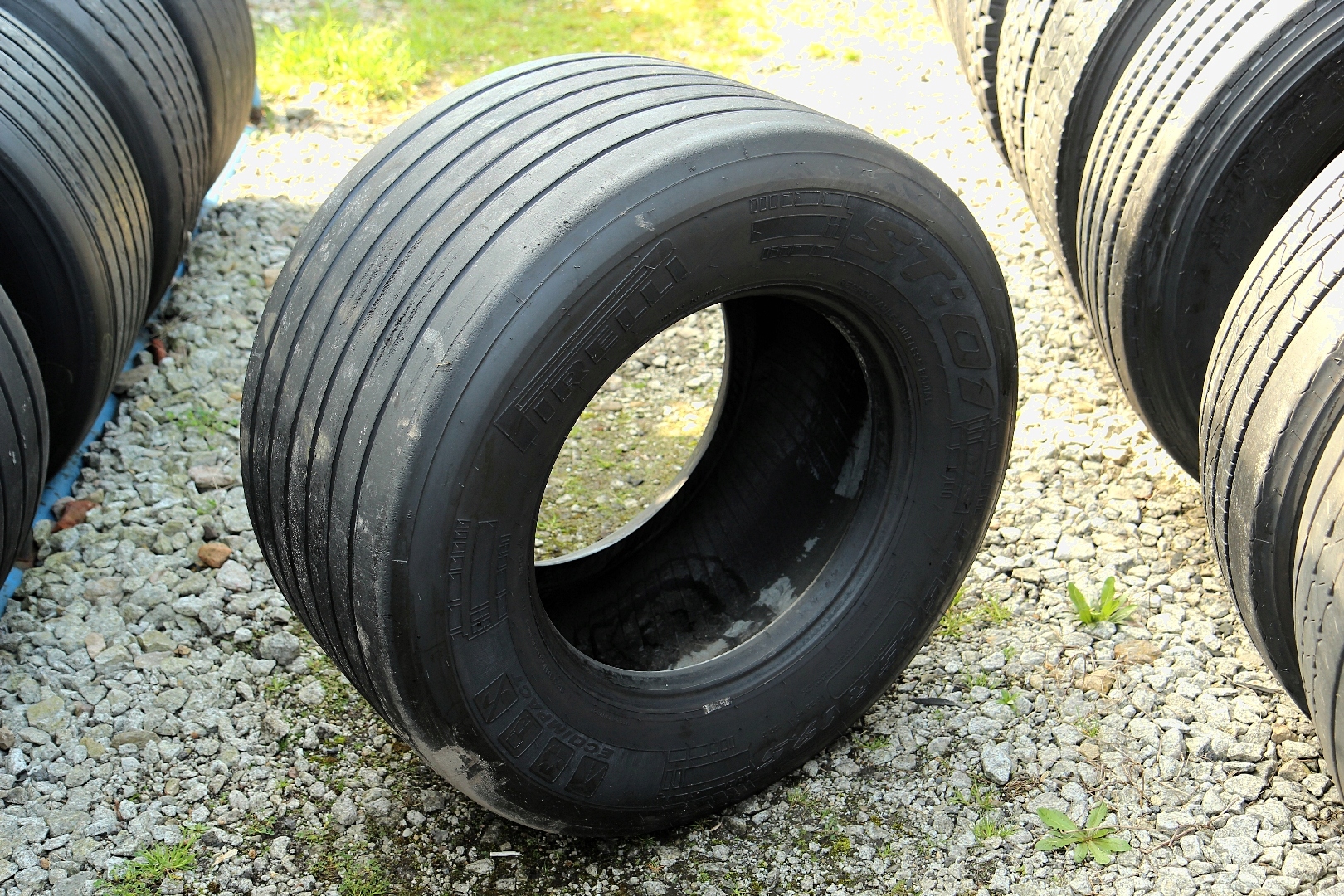 445/45R19,5 Pirelli ST:01 (U354) Model ST:01
