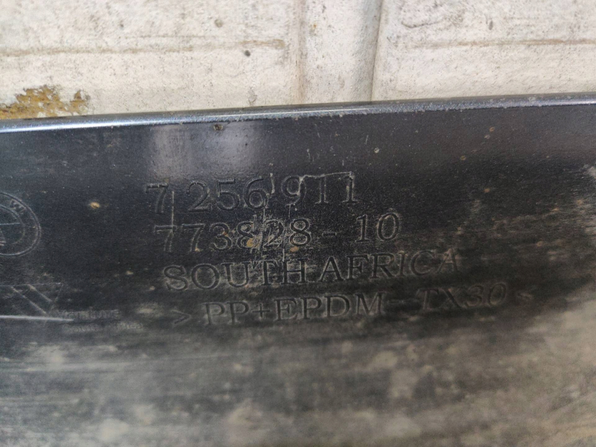 moulding threshold exterior BMW 3 F30 2013 7256911