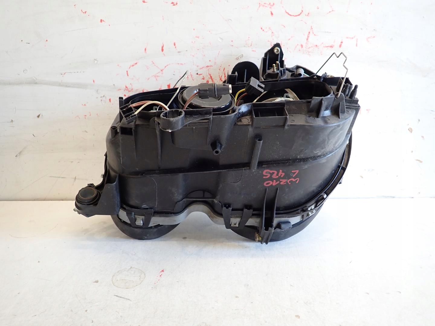 light front front right MERCEDES E-KLASA W210 1995-1999