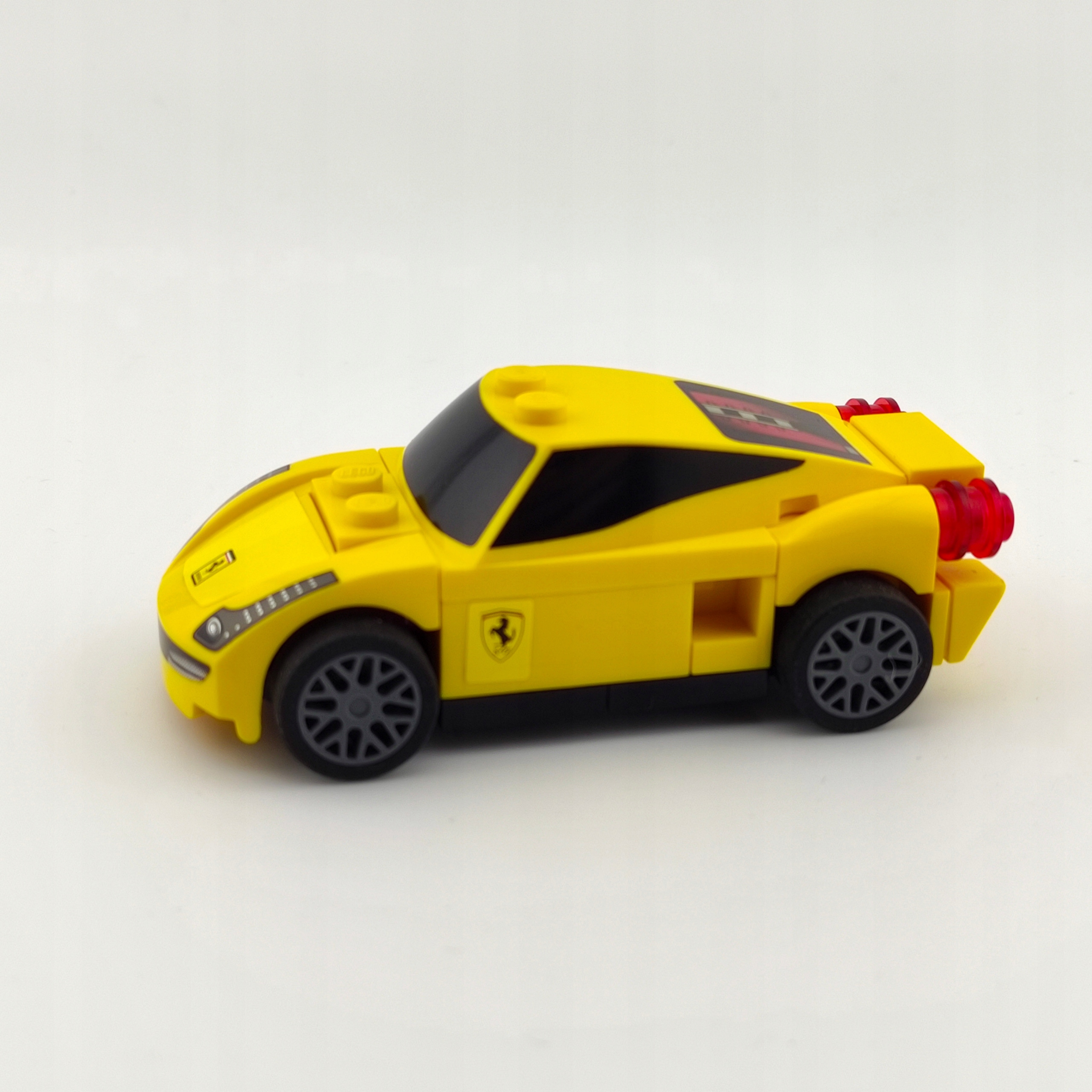 Używane LEGO Shell - 458 Italia - 30194 Numer produktu 30194
