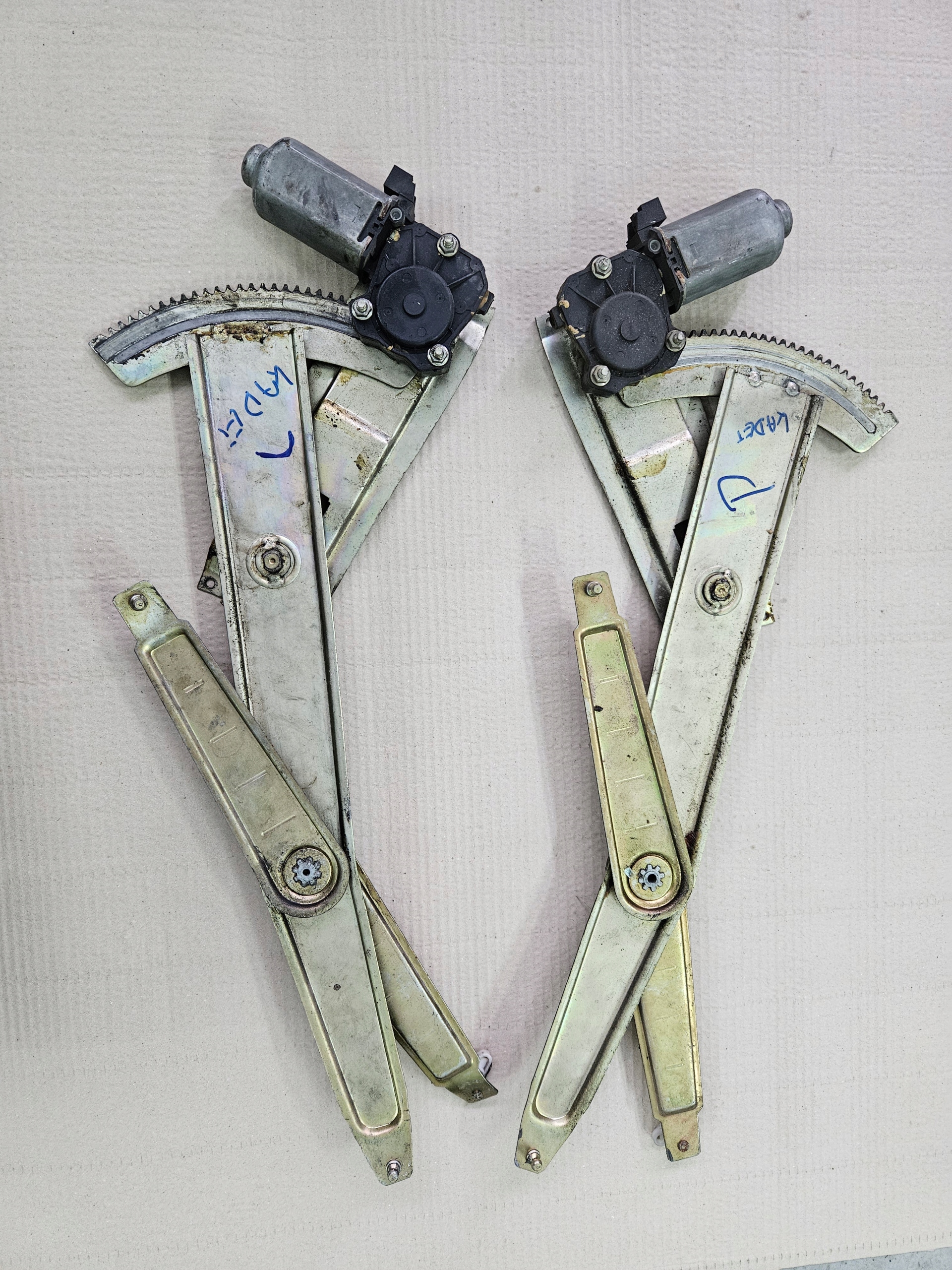 Podnośnik Szyby Lewy Prawy Opel Kadett