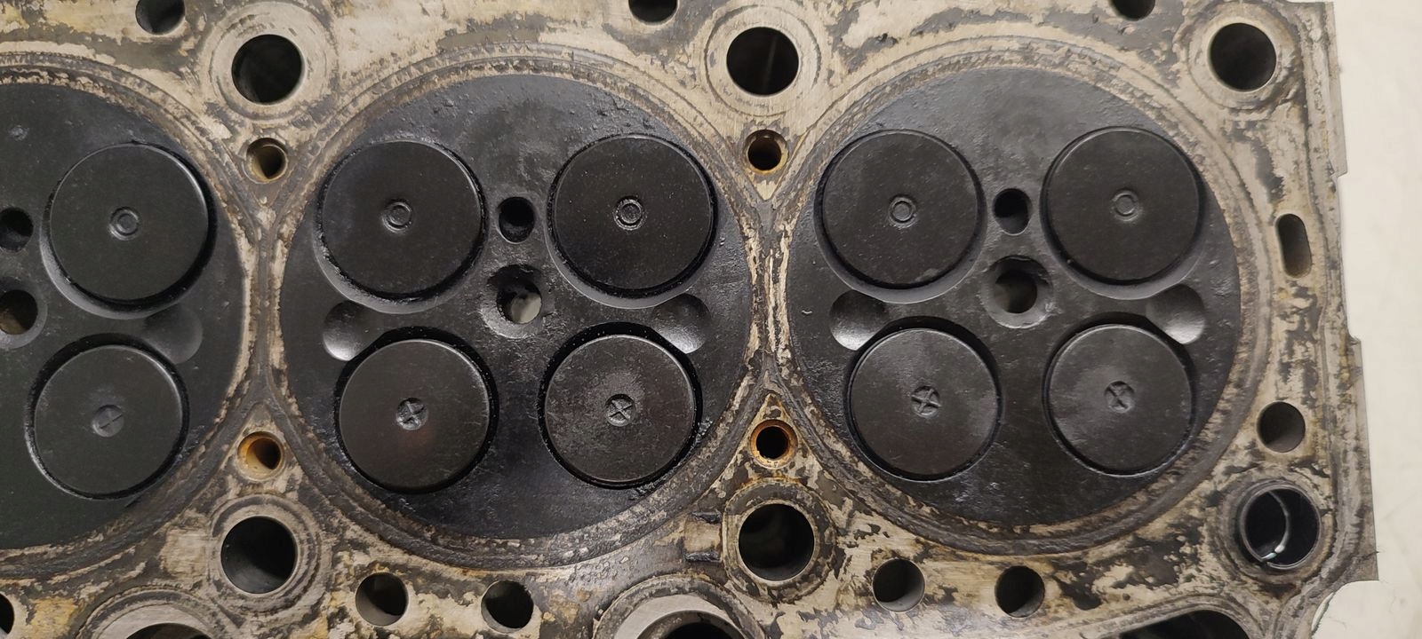 hlava MOTORU vačky Opel 1,7 CDTI Z17DTR