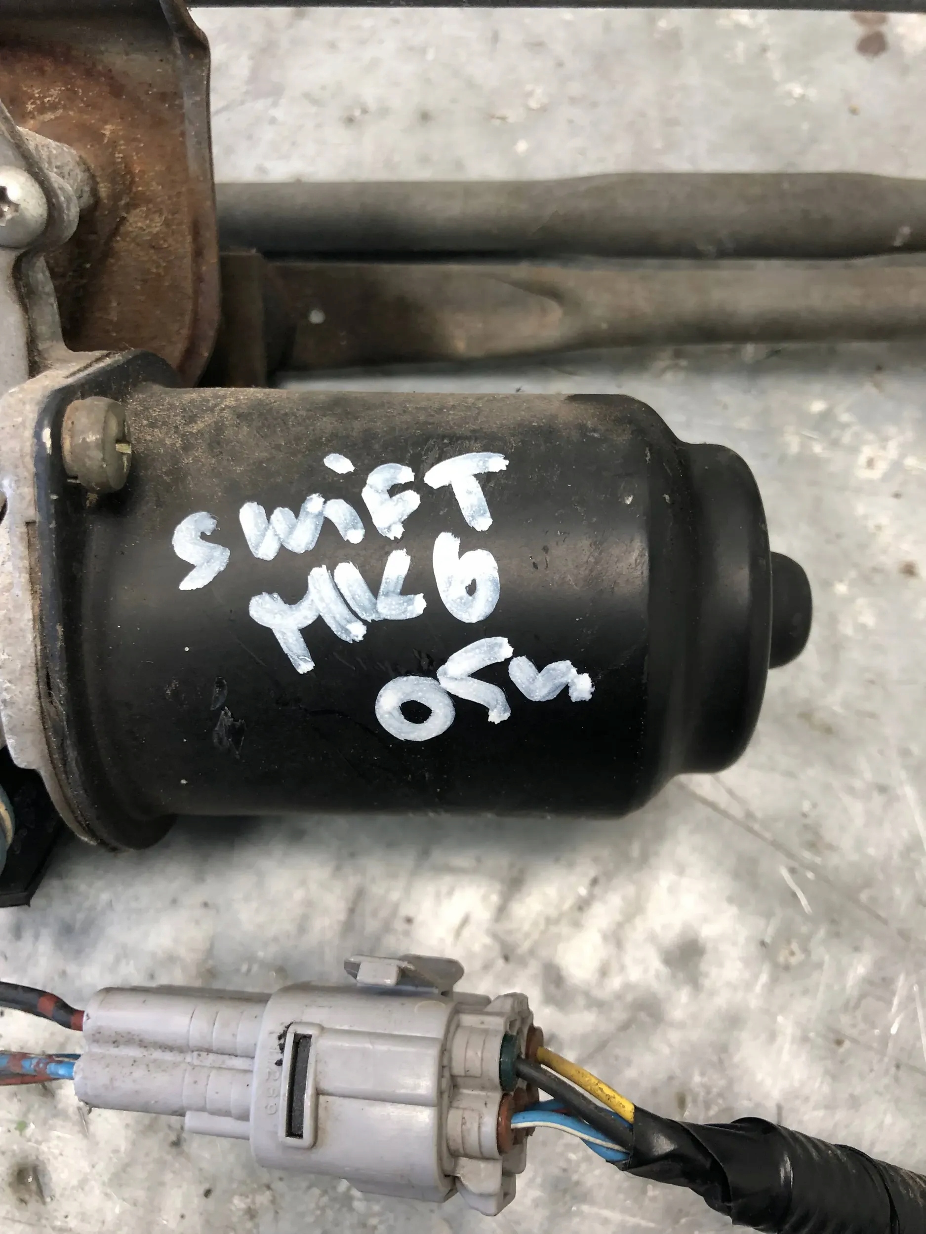 Wischergestänge SUZUKI SWIFT MK6