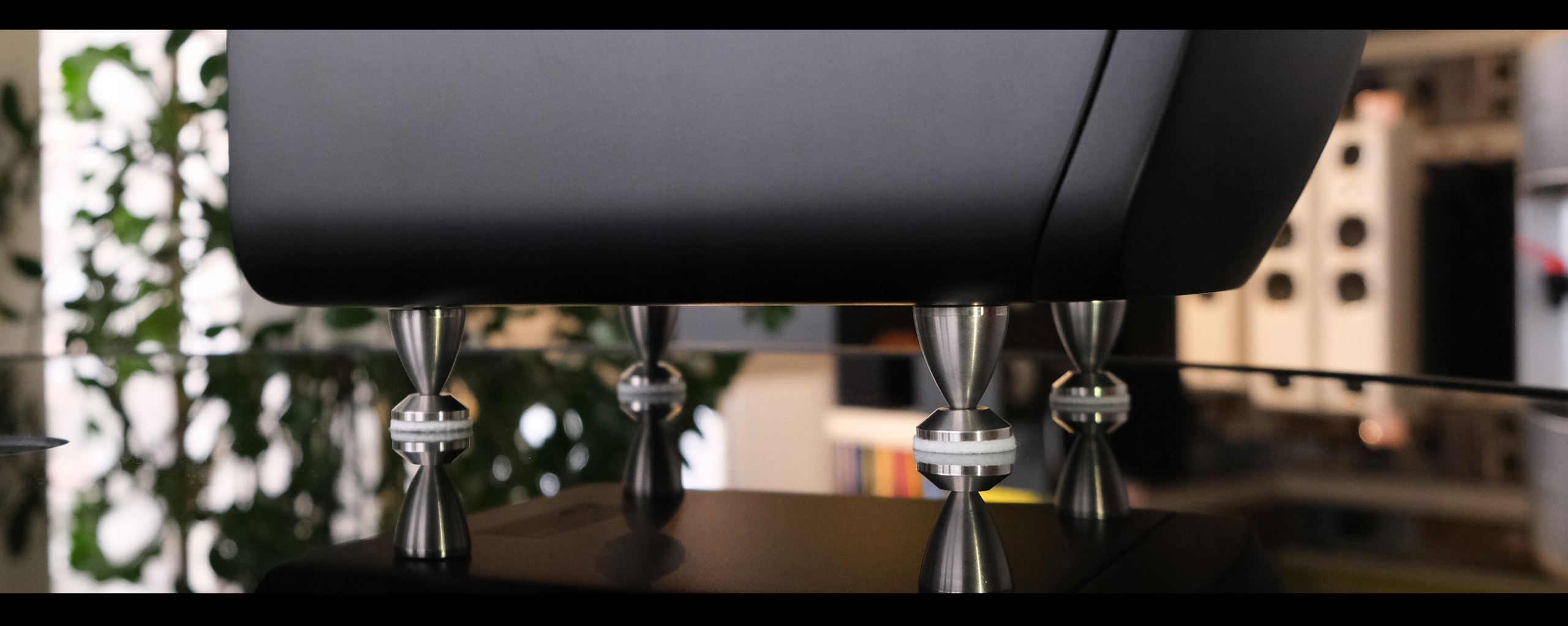 Podkładka pod kolec głośnikowy podstawka stalowa srebrna P12 8szt. Kod producenta P12