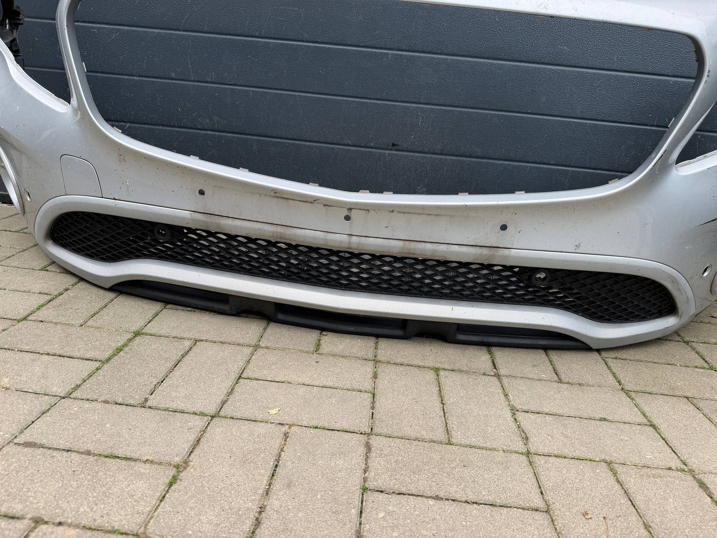 Mercedes Gla Lift W156 A156 16- bumper front front fog light PDC