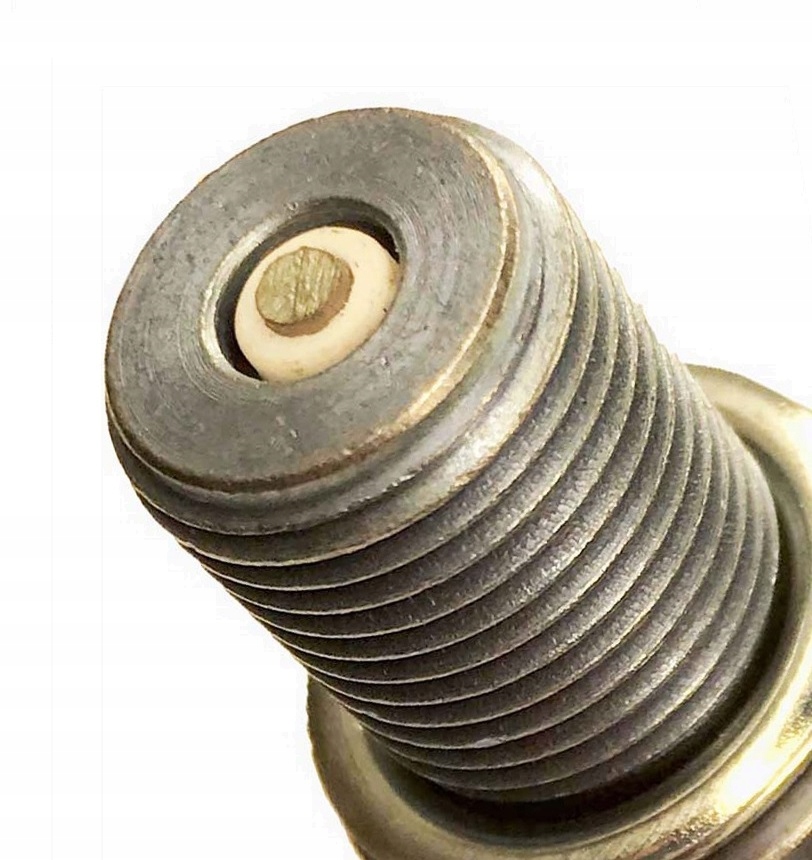 BR08GS zapaľovacia sviečka BRISKSilver Racing spark plug