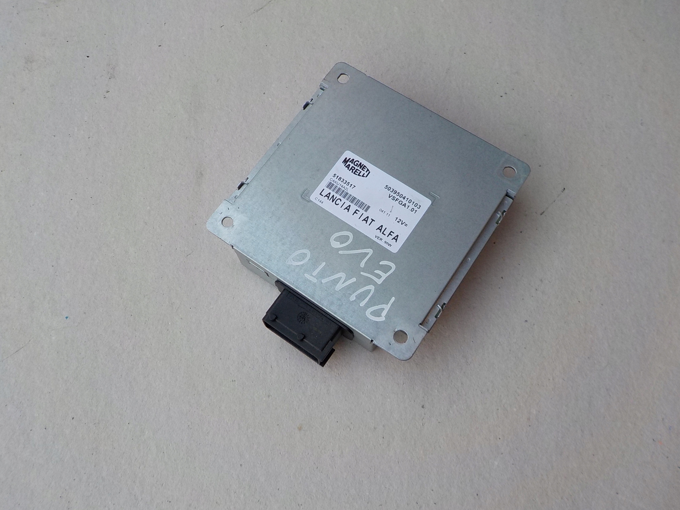 module control unit radia fiat punto evo 51833517