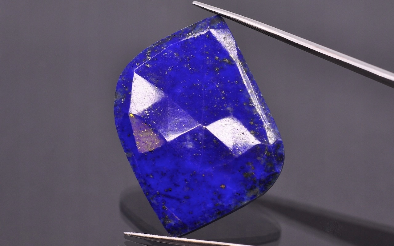 Lapis lazuli rozeta fantazijní 32x25 mm