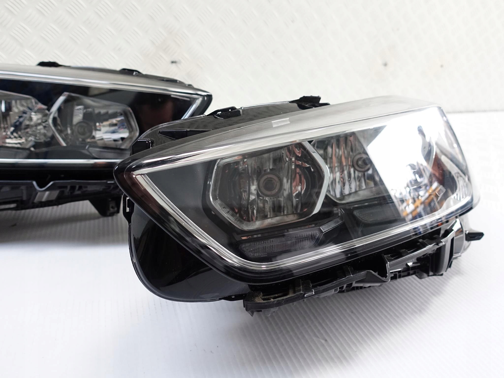 BMW 1 F40 LICHT ZWYKLA LED H7 L ODER P EUROPA