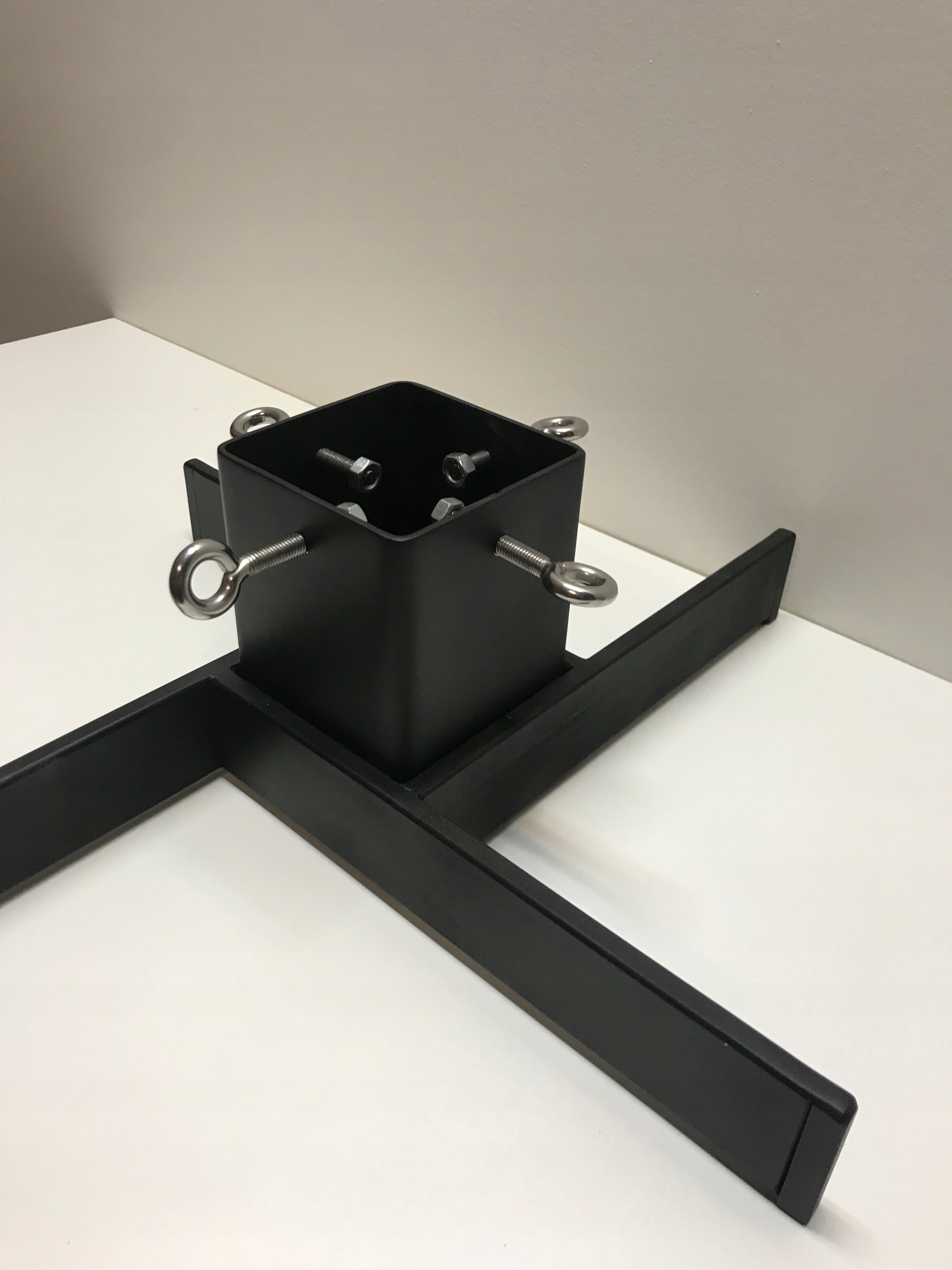 Stojan pod stromeček kovový loft černý DM Dalkow Christmas tree stand