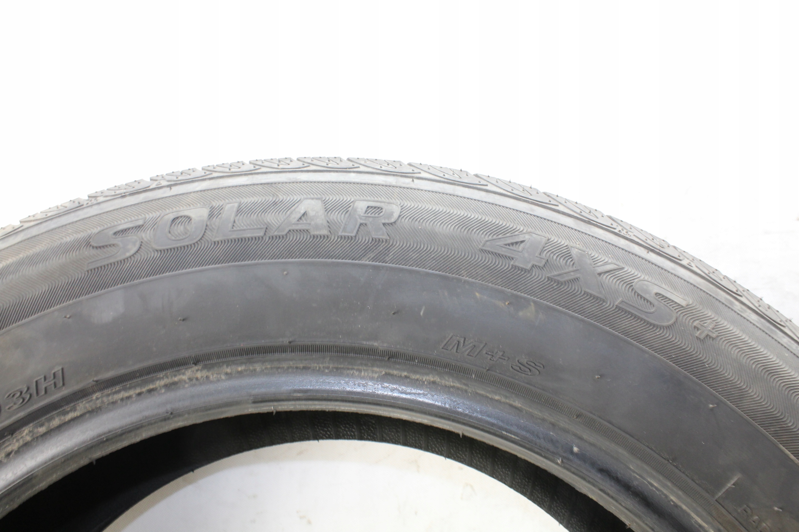 CHRYSLER PACIFICA OPONA OPONY SOLAR 4SX+ 235/60 R18 Szerokość opony 235 mm