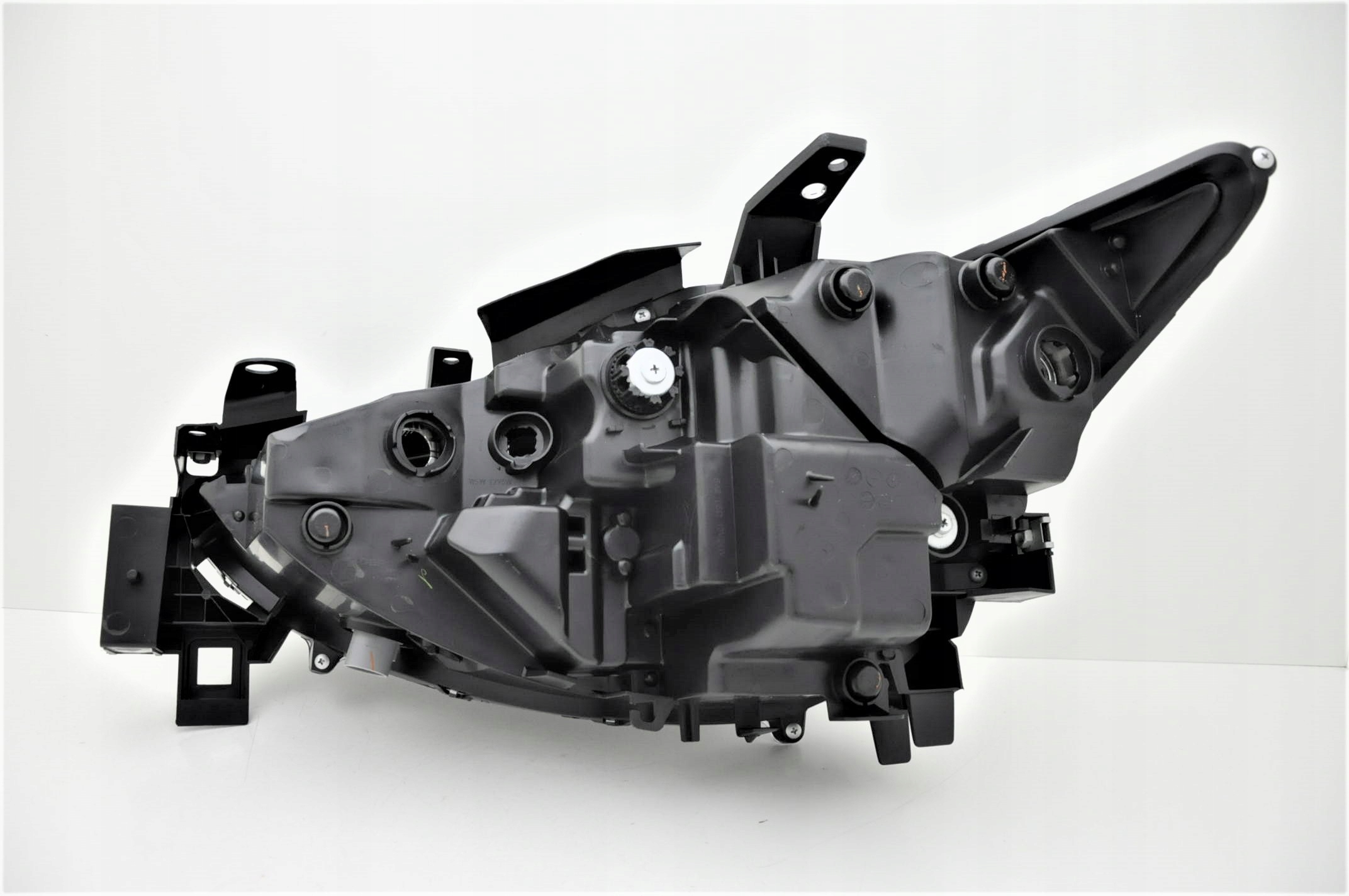 MAZDA CX-5 17- REFLEKTORY KOMPLET NOWE LED DEPO Typ samochodu 4x4/SUV Samochody osobowe