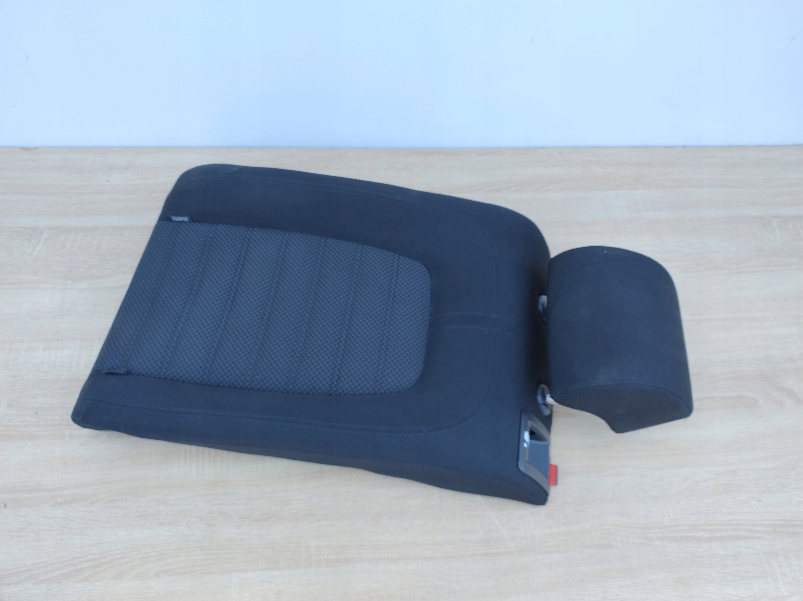 OPARCIE SITZ HECK VW PASSAT B6 KOMBI SITZ 3C9 6