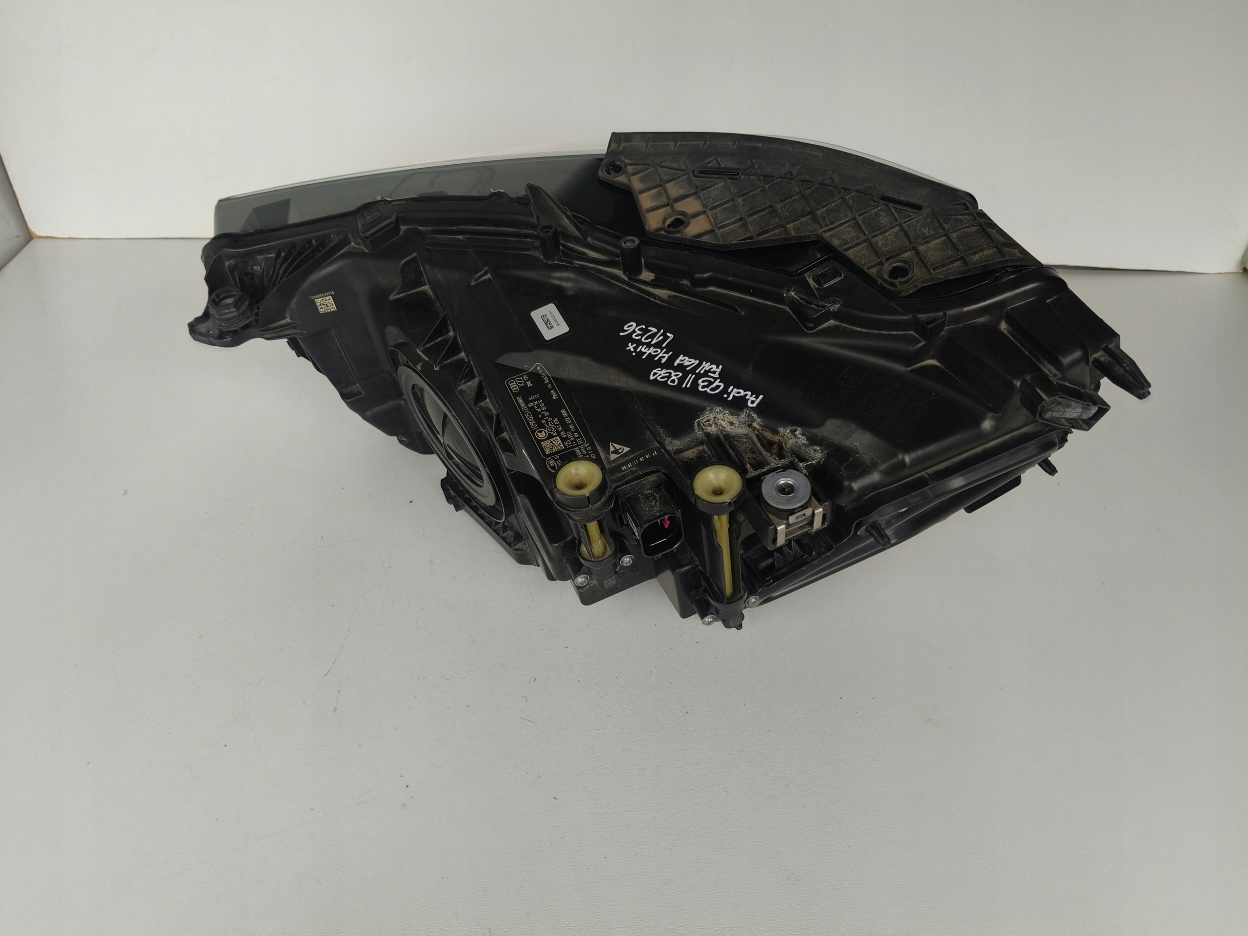 Licht rechts REFLEKTOR AUDI Q3 83A II 18- FULL LED MATRIX