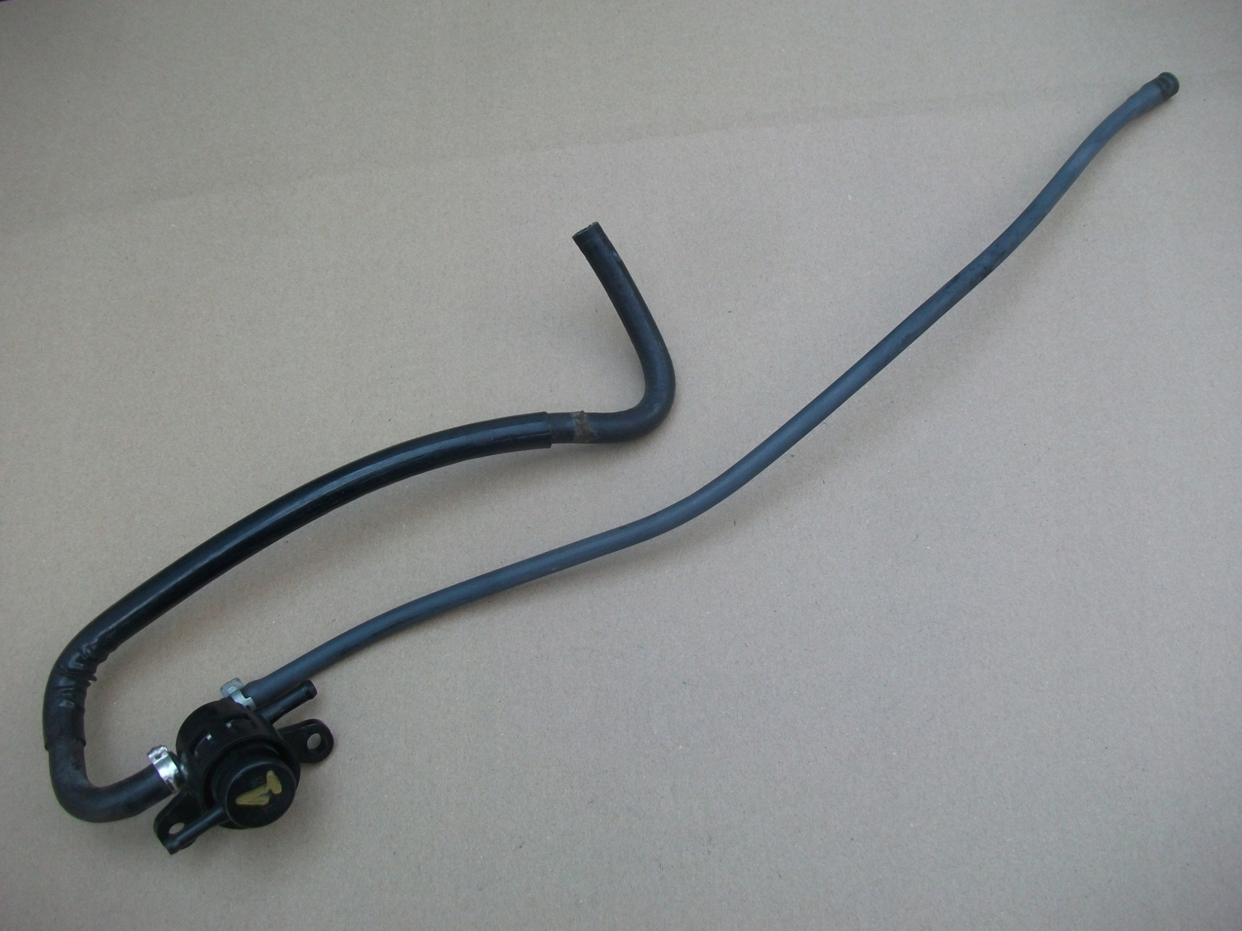 QUADRO 350 ZAWOR PALIWA PODCISNIENIE