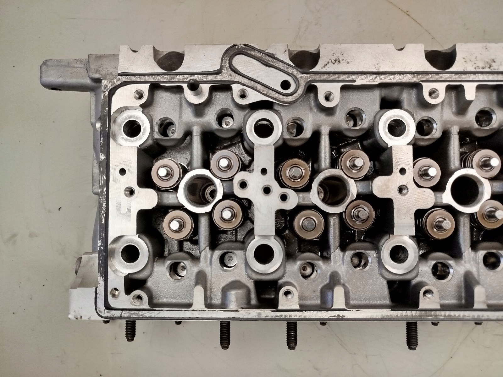 testata motore VWAG 04L103373E 2.0 TDI DET